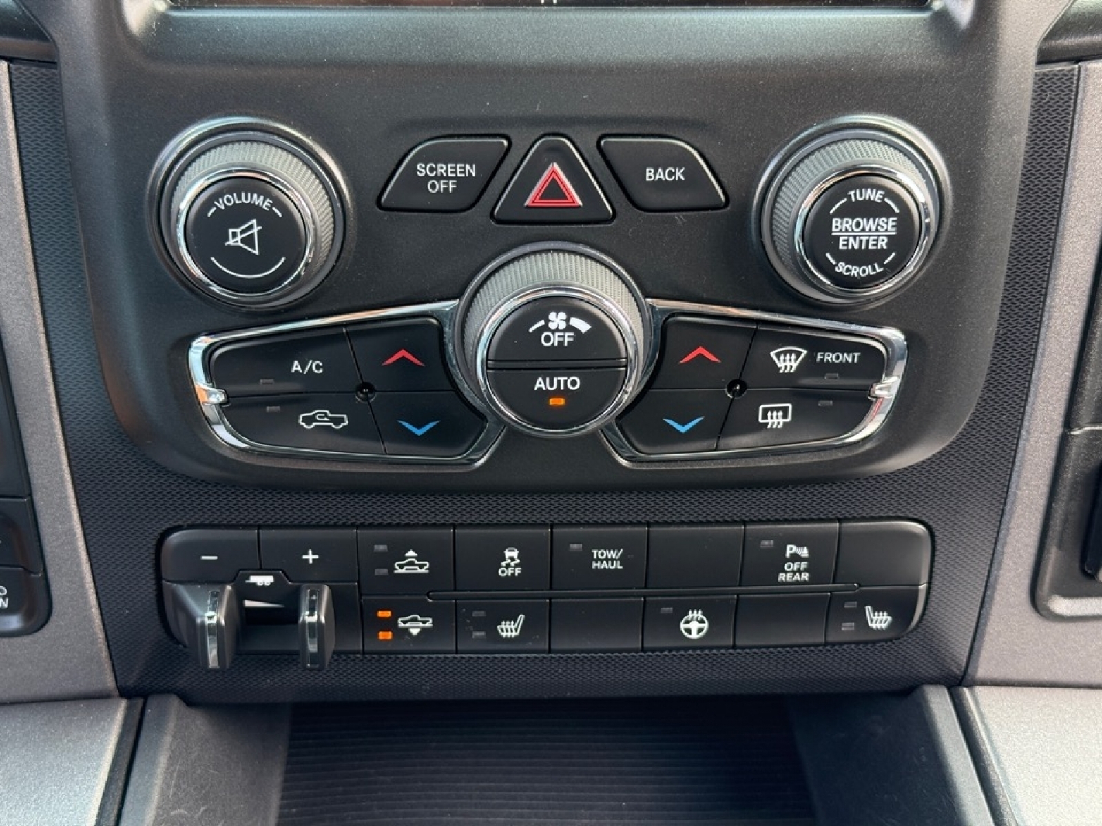 2017 Ram 1500 Rebel photo 29