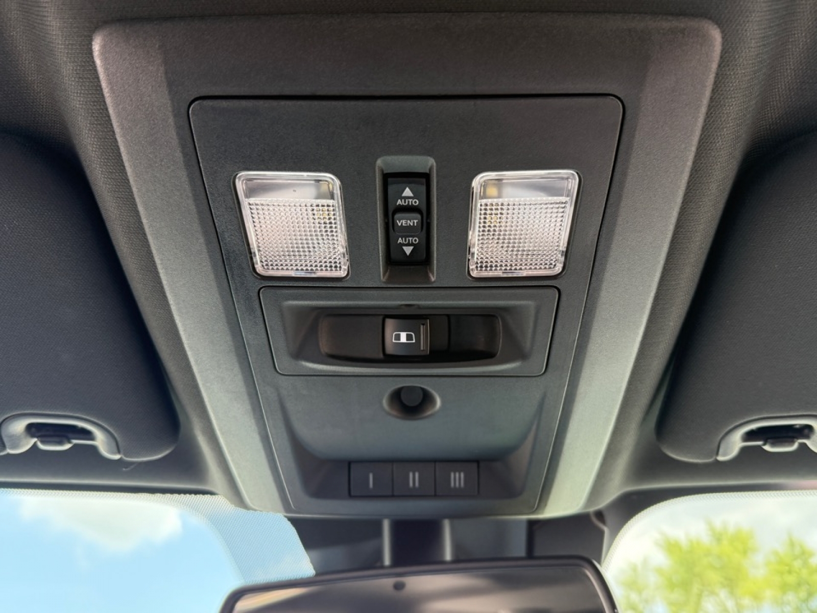 2017 Ram 1500 Rebel photo 33