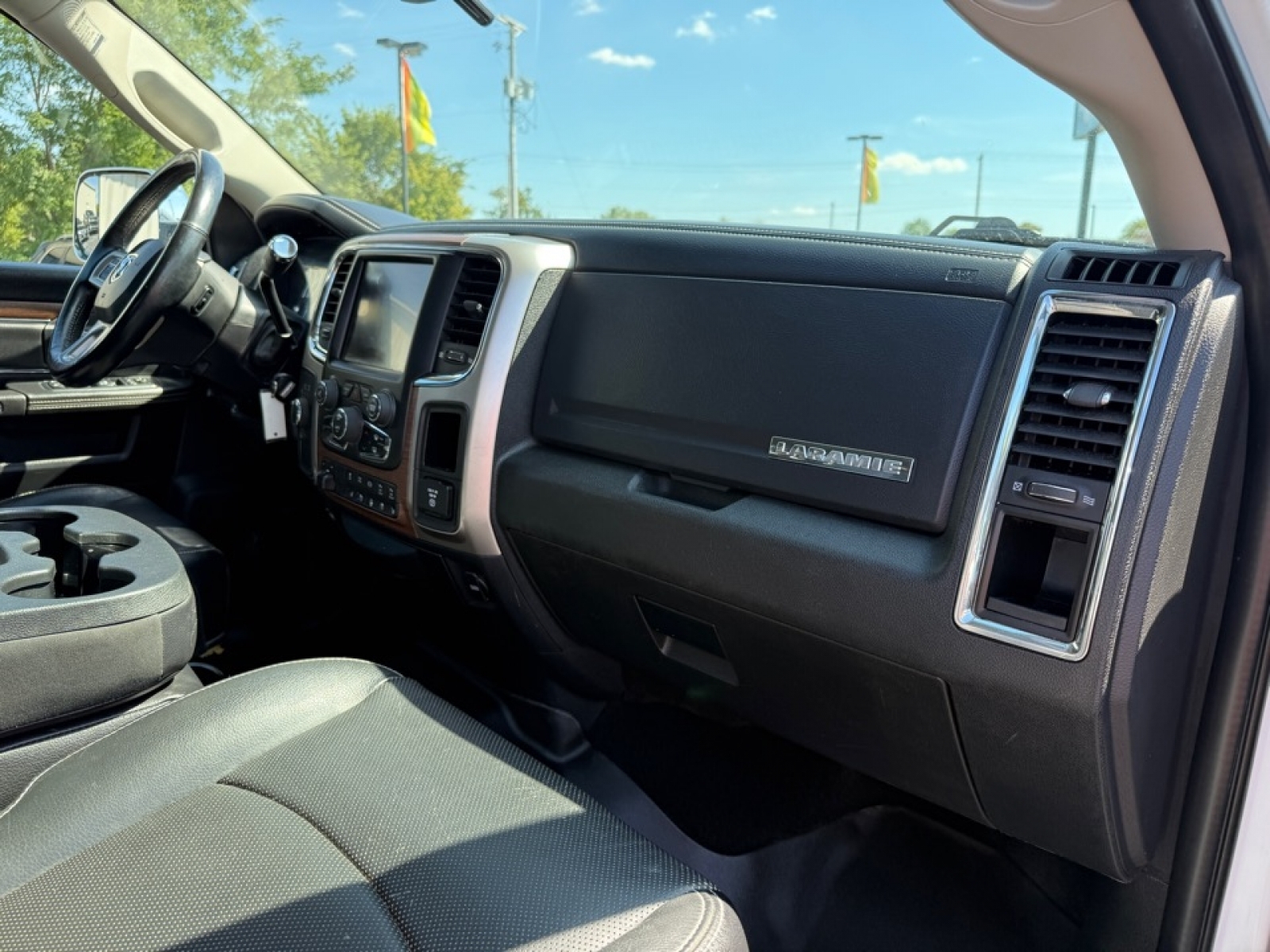 2017 Ram 2500 Laramie Crew Cab 4x4 6'4