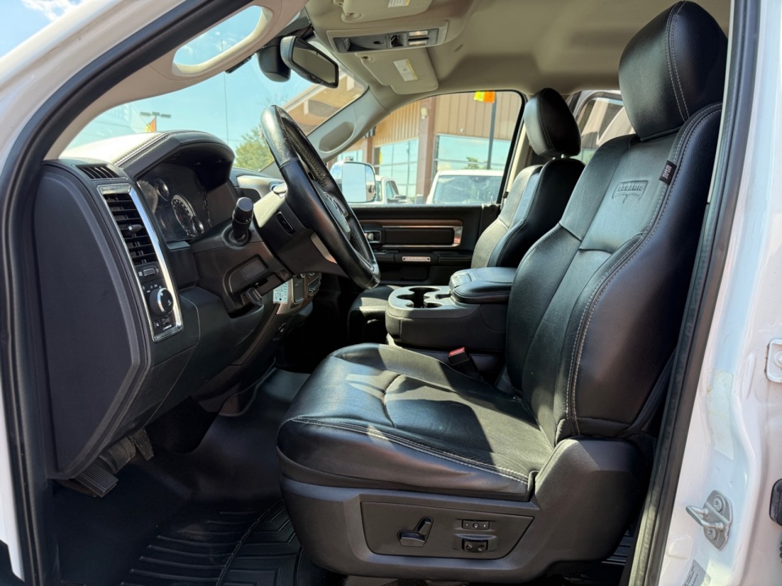 2017 Ram 2500 Laramie Crew Cab 4x4 6'4