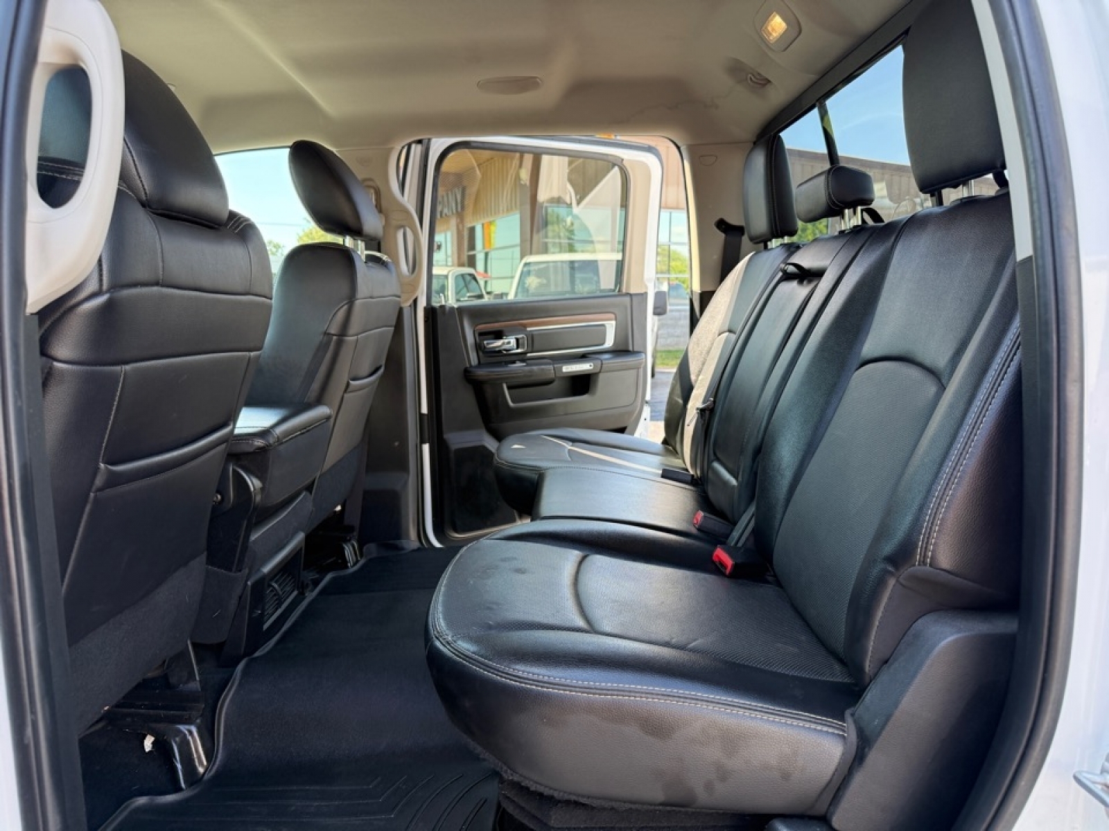 2017 Ram 2500 Laramie Crew Cab 4x4 6'4