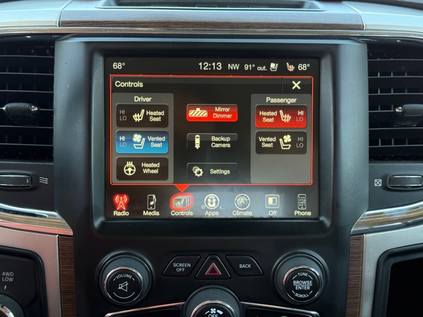 2017 Ram 2500 Laramie Crew Cab 4x4 6'4