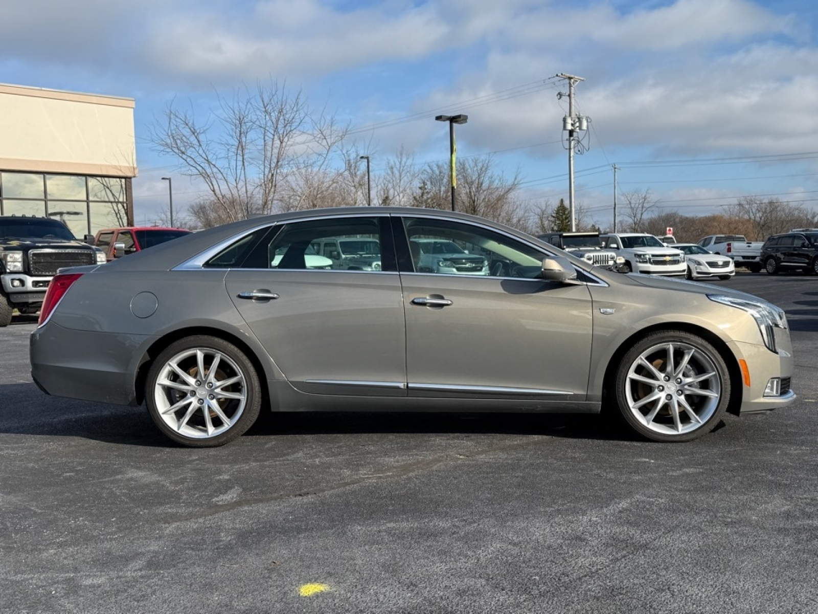 2018 Cadillac XTS image