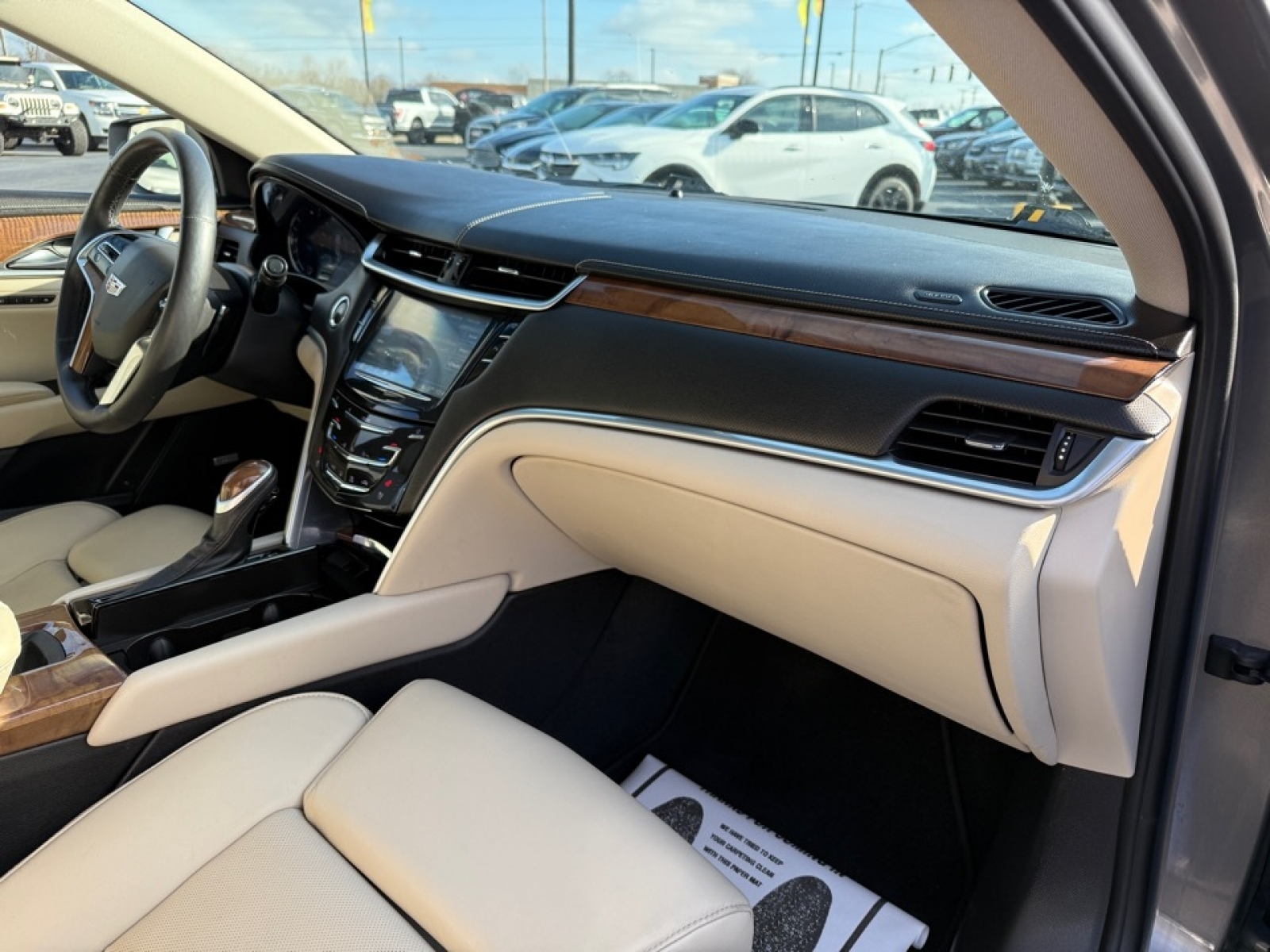 2018 Cadillac XTS image