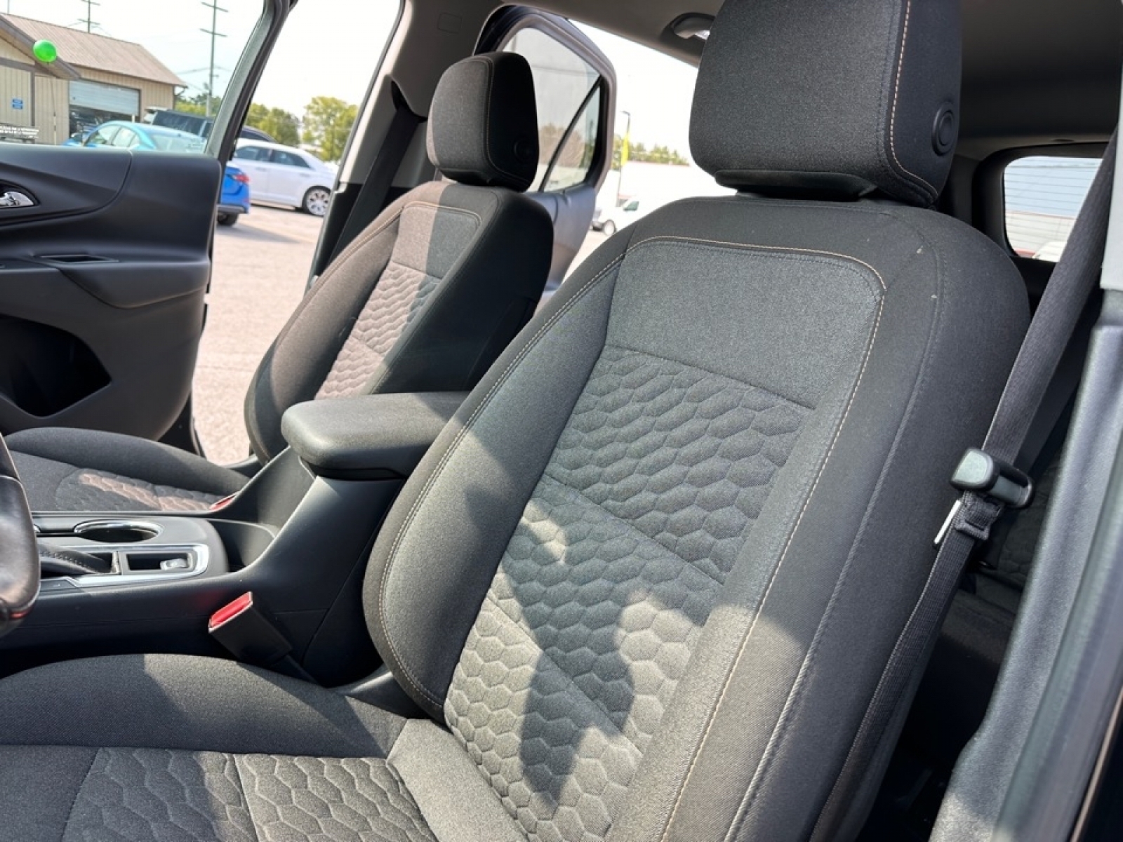 2018 Chevrolet Equinox LT, 39121A, Photo