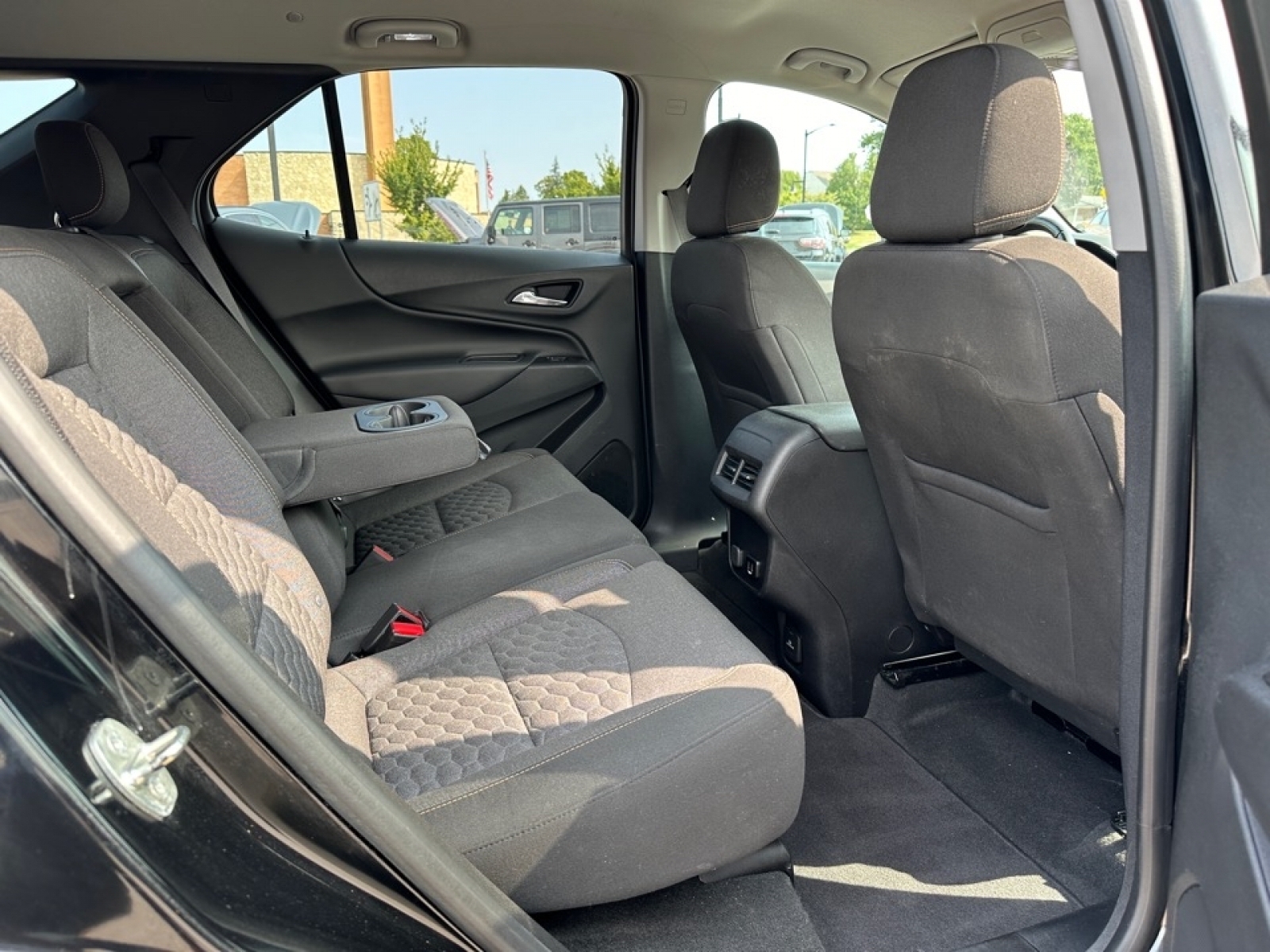 2018 Chevrolet Equinox LT, 39121A, Photo