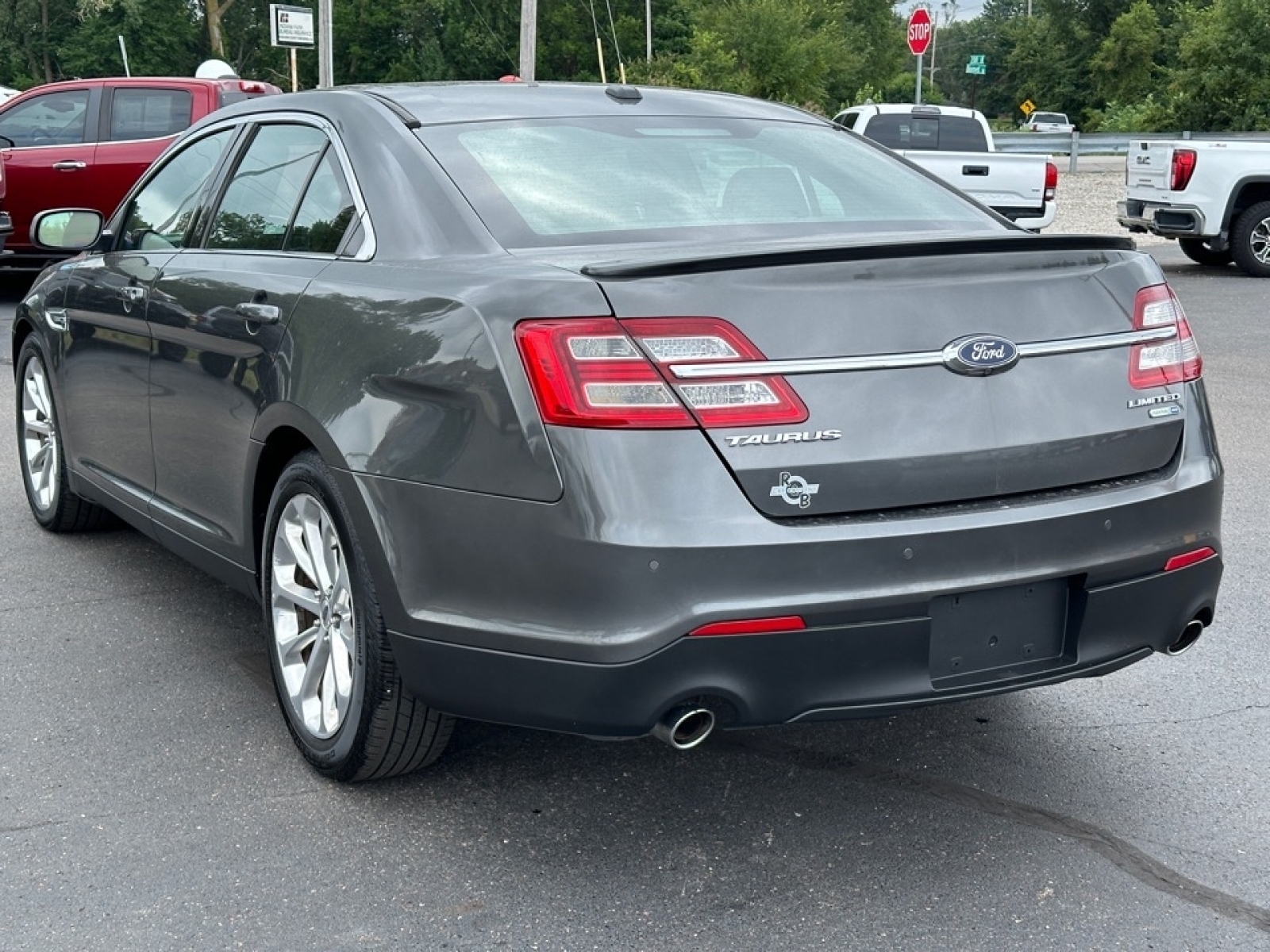 2018 Ford Taurus