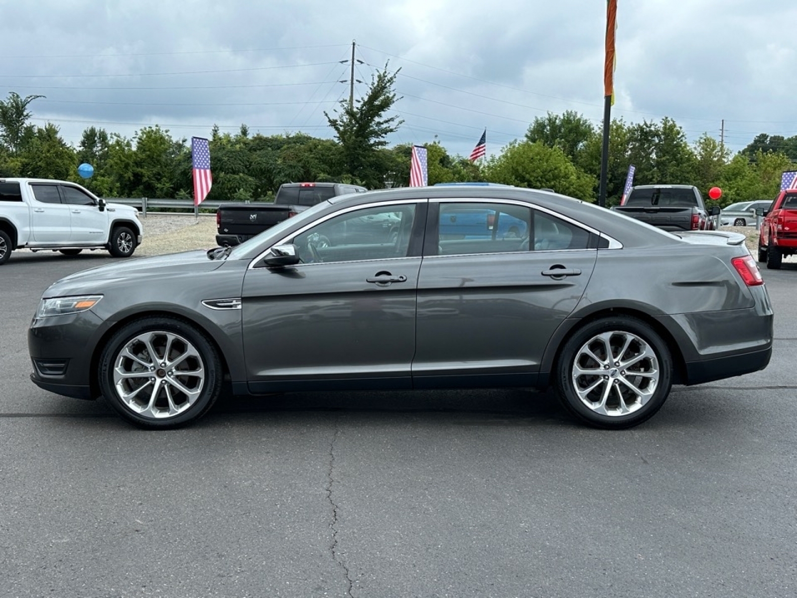 2018 Ford Taurus