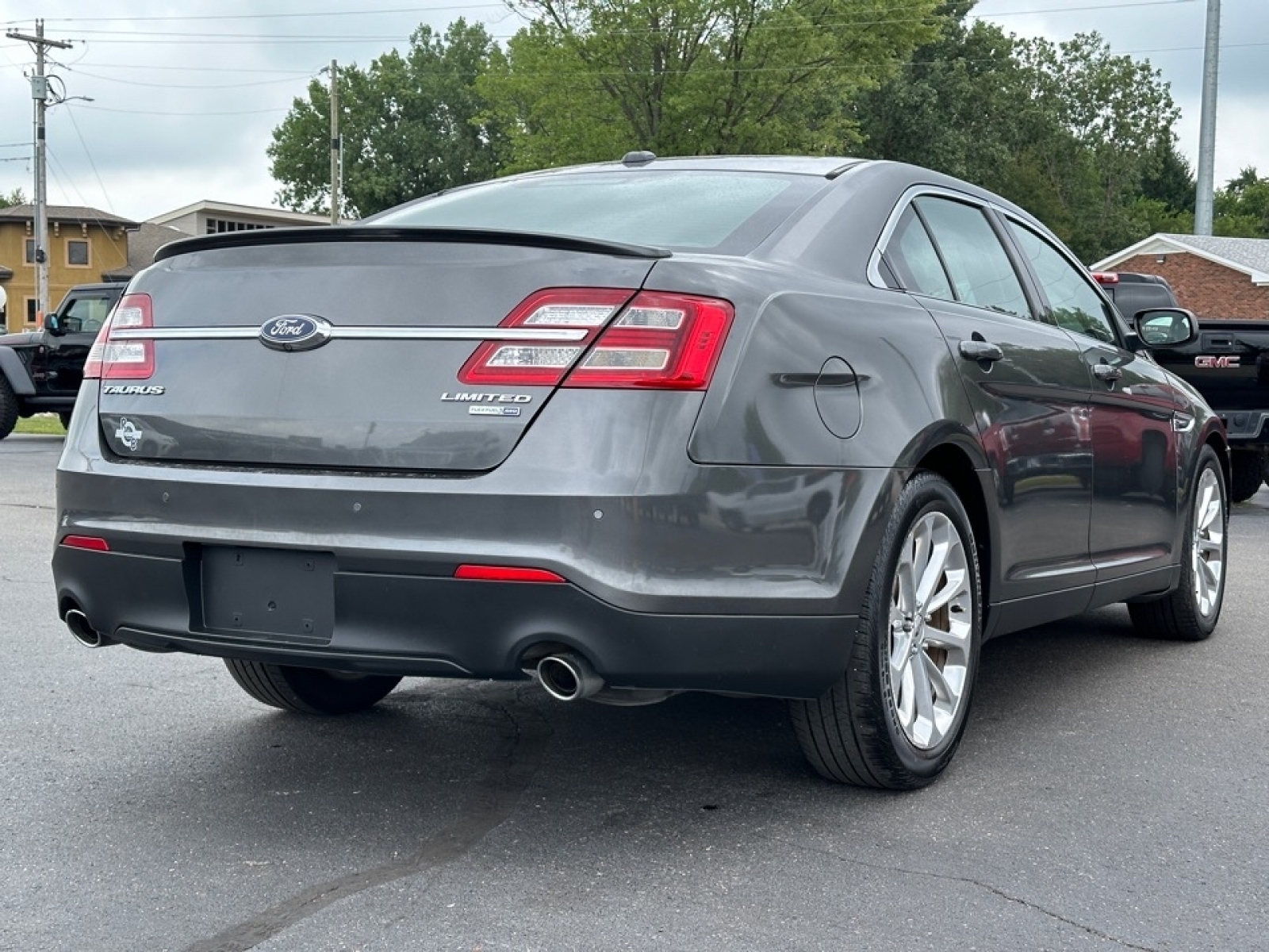 2018 Ford Taurus