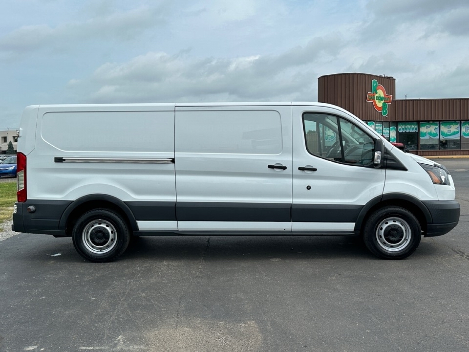 2018 Ford Transit-150