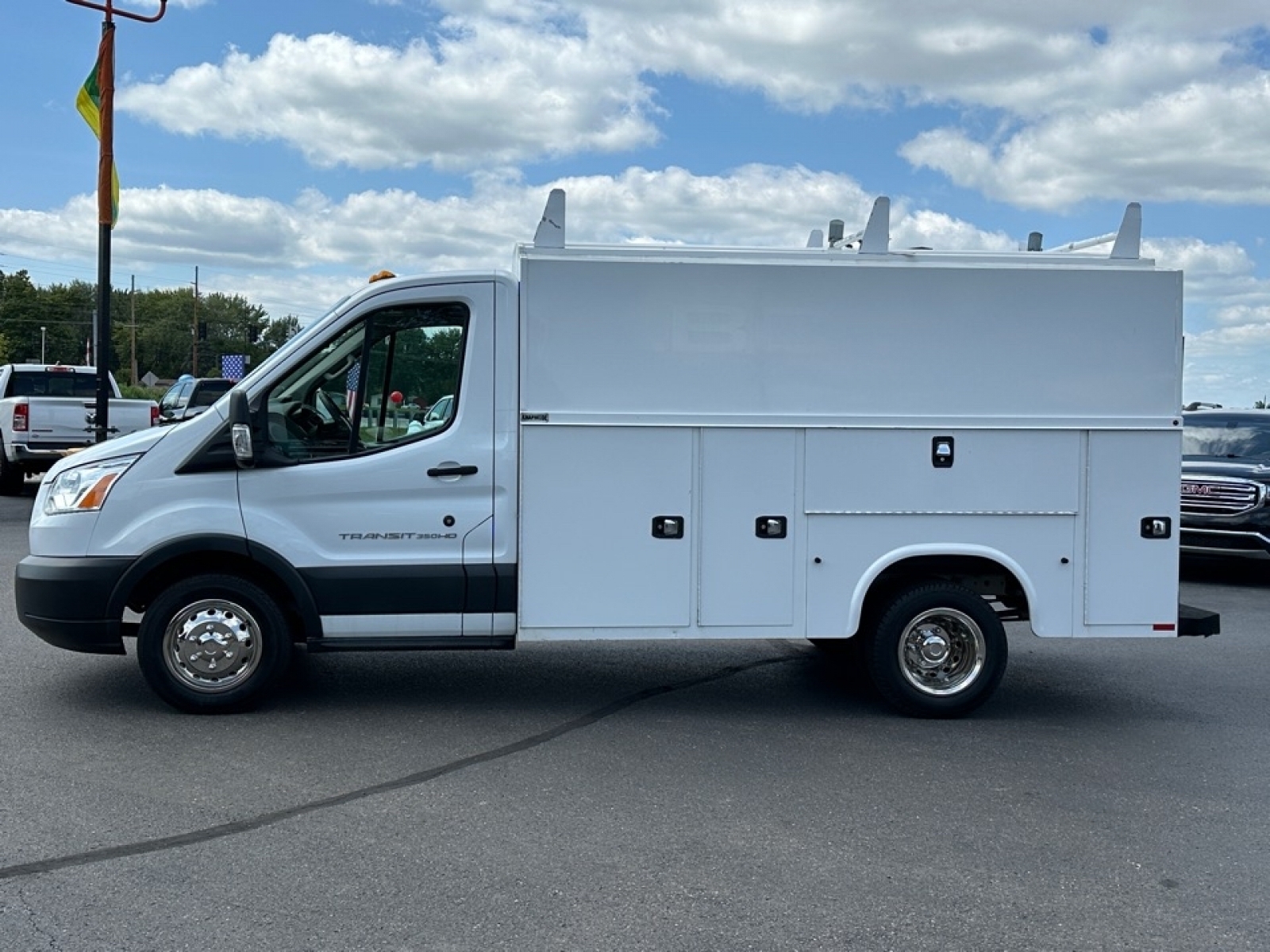 2018 Ford Transit-350 Cutaway