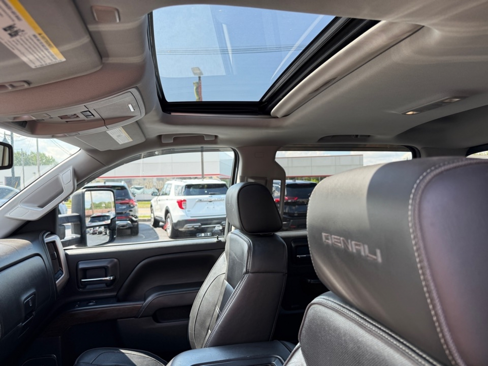 2018 GMC Sierra 1500 Denali, 38532A, Photo