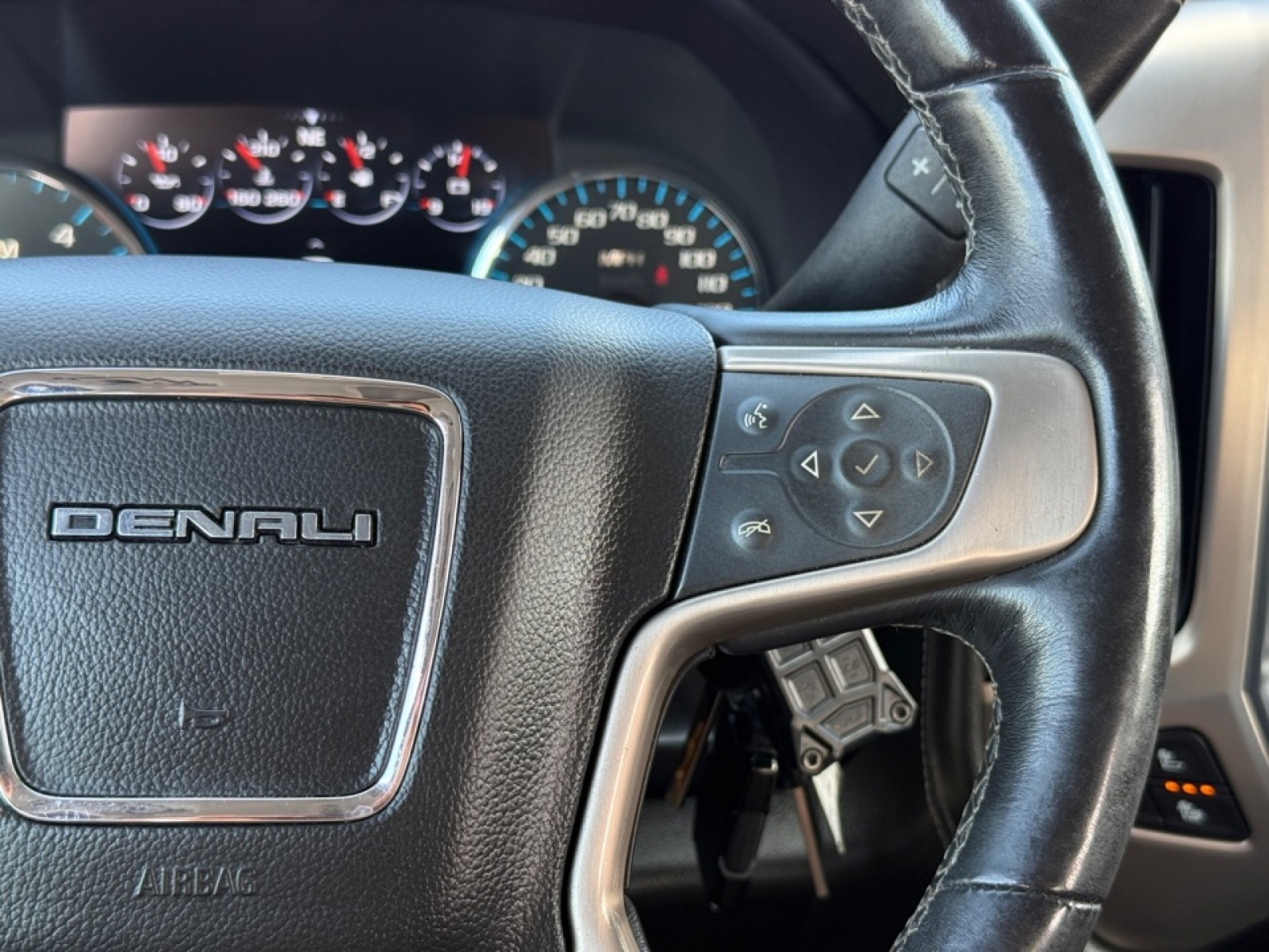 2018 GMC Sierra 1500 Denali, 38532A, Photo