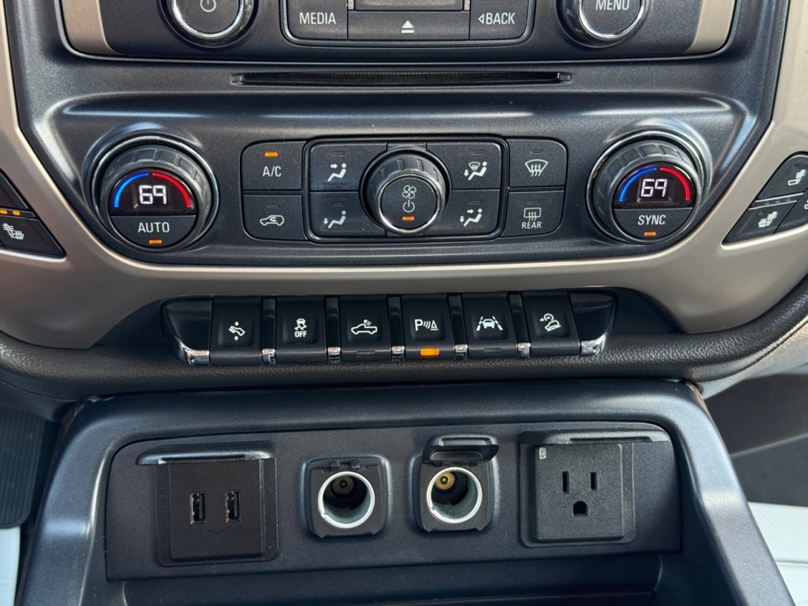 2018 GMC Sierra 1500 Denali, 38532A, Photo