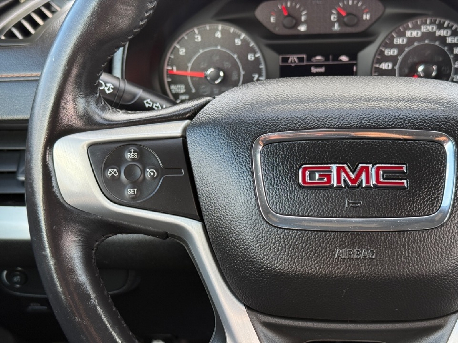 2018 GMC Terrain image