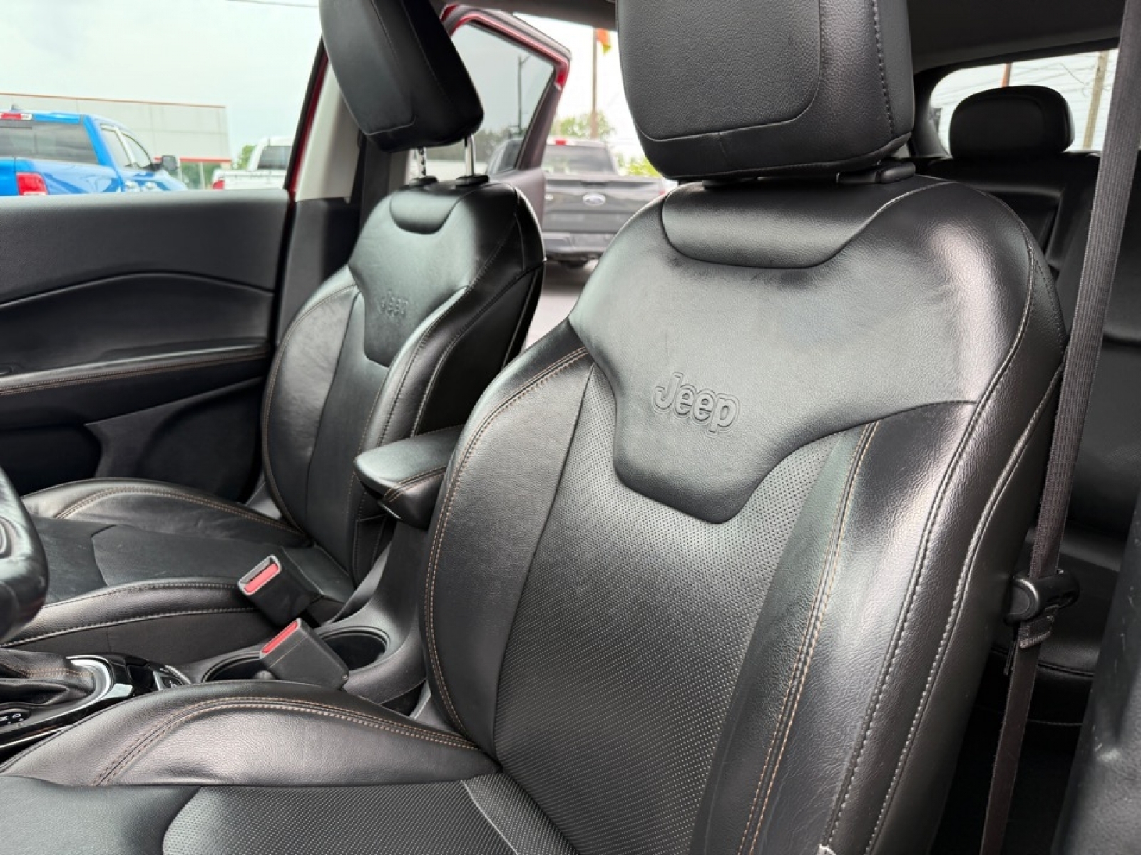 2018 Jeep Compass Limited photo 14