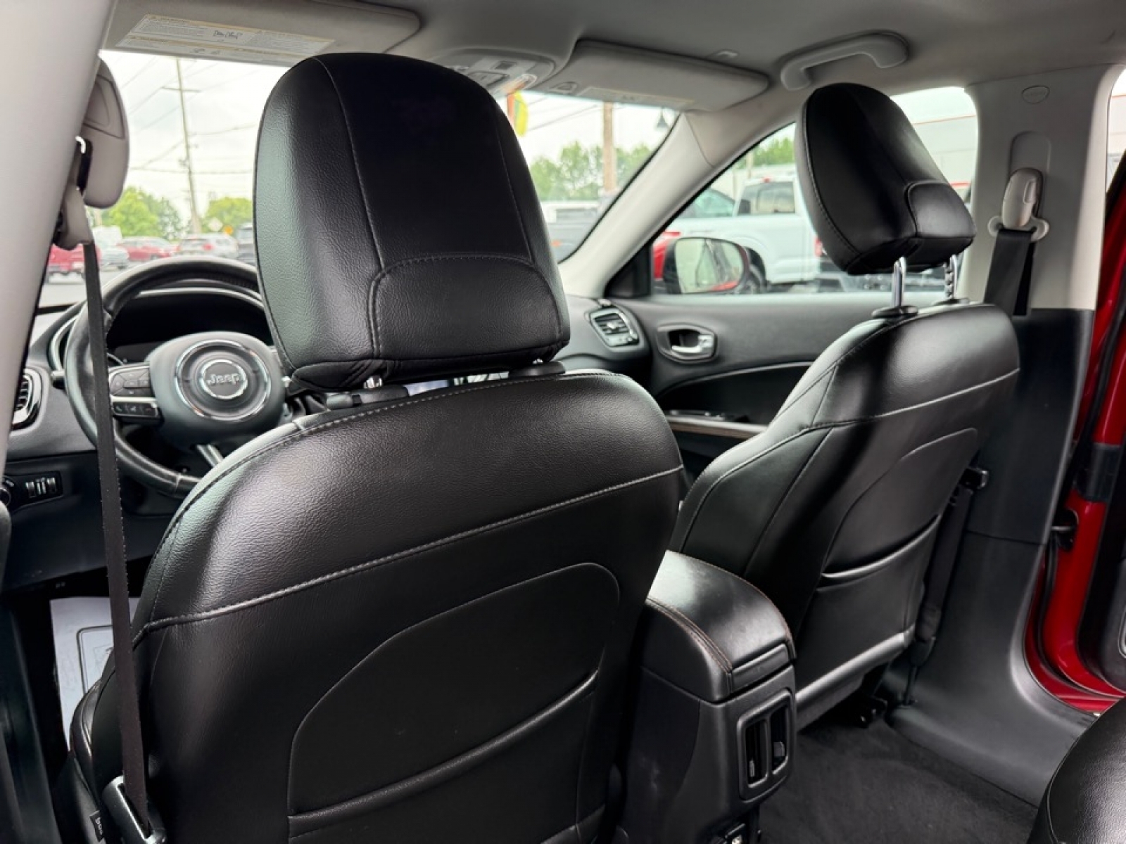2018 Jeep Compass Limited photo 16