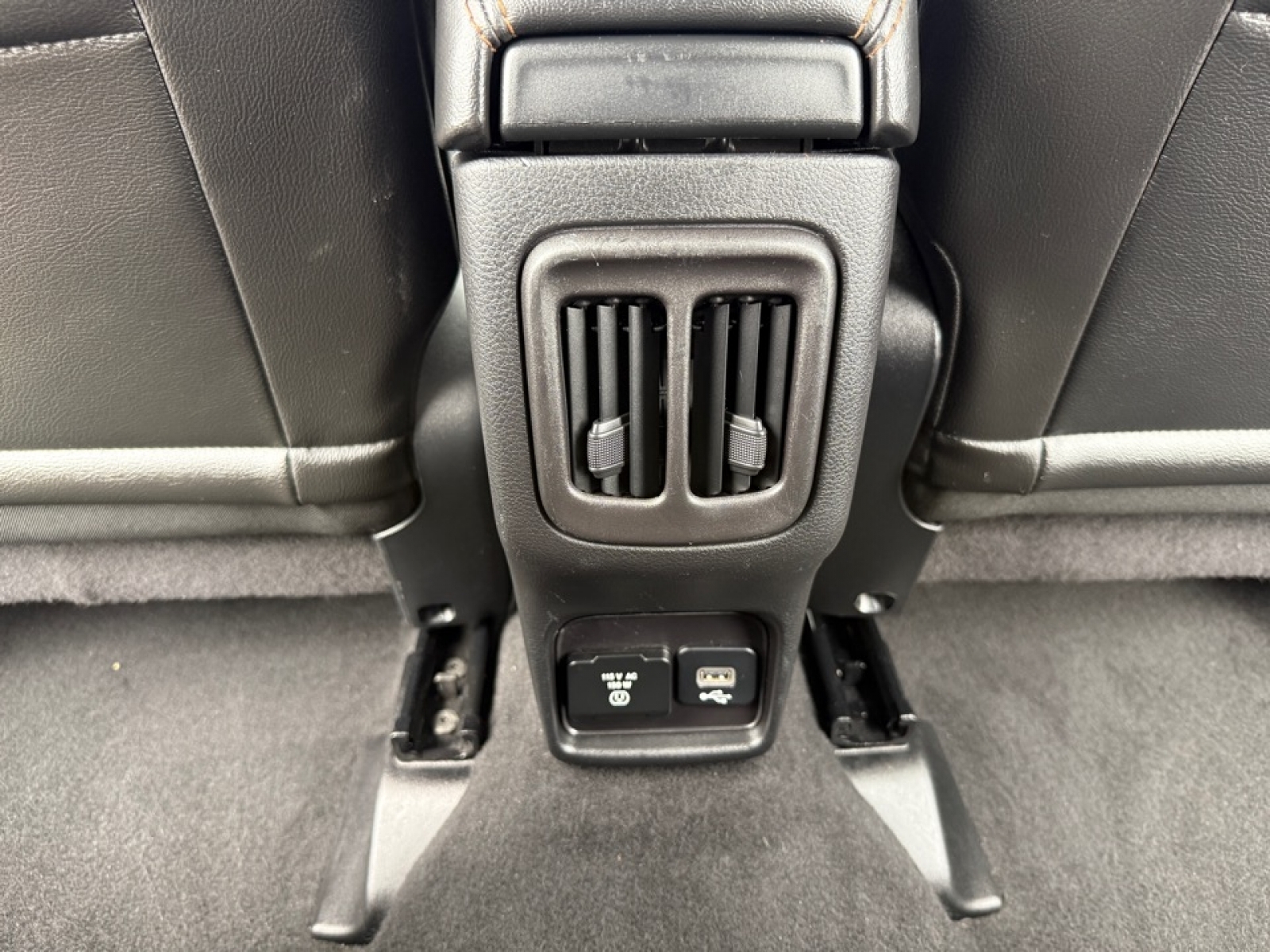 2018 Jeep Compass Limited photo 30