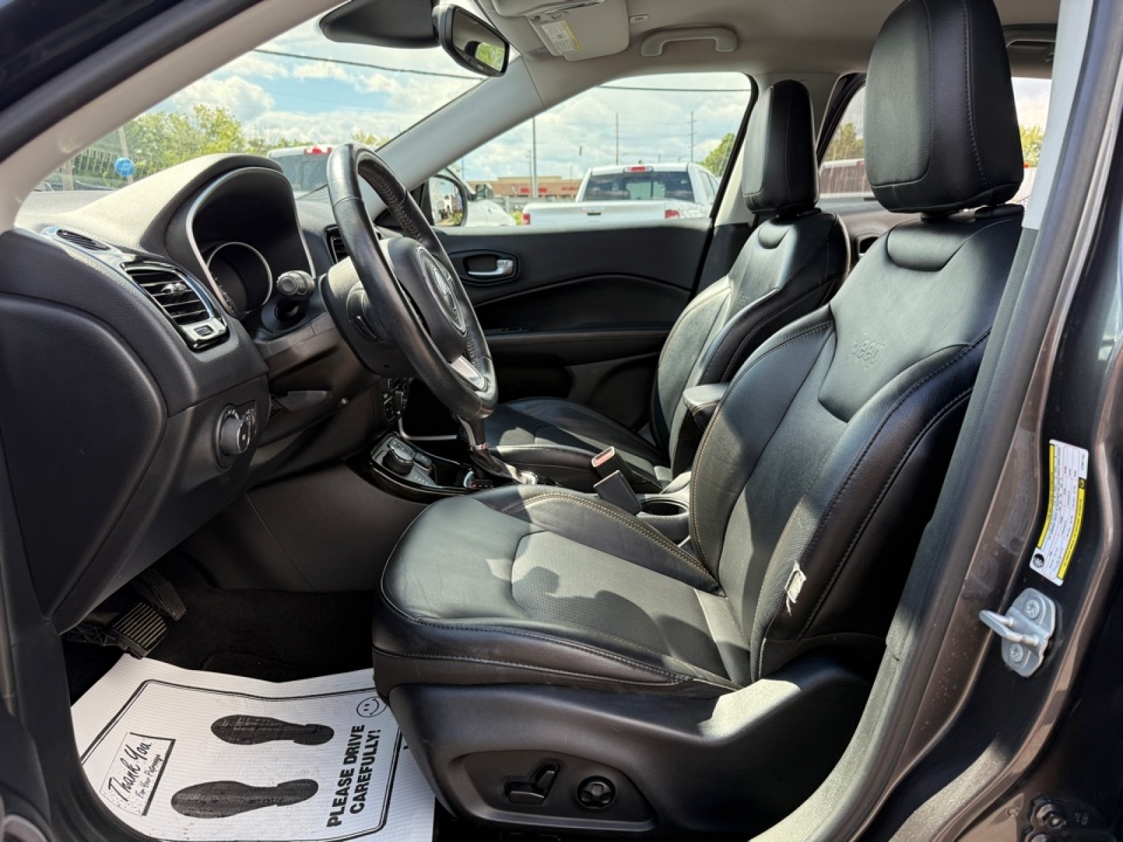 2018 Jeep Compass Limited 4x4, 38840, Photo