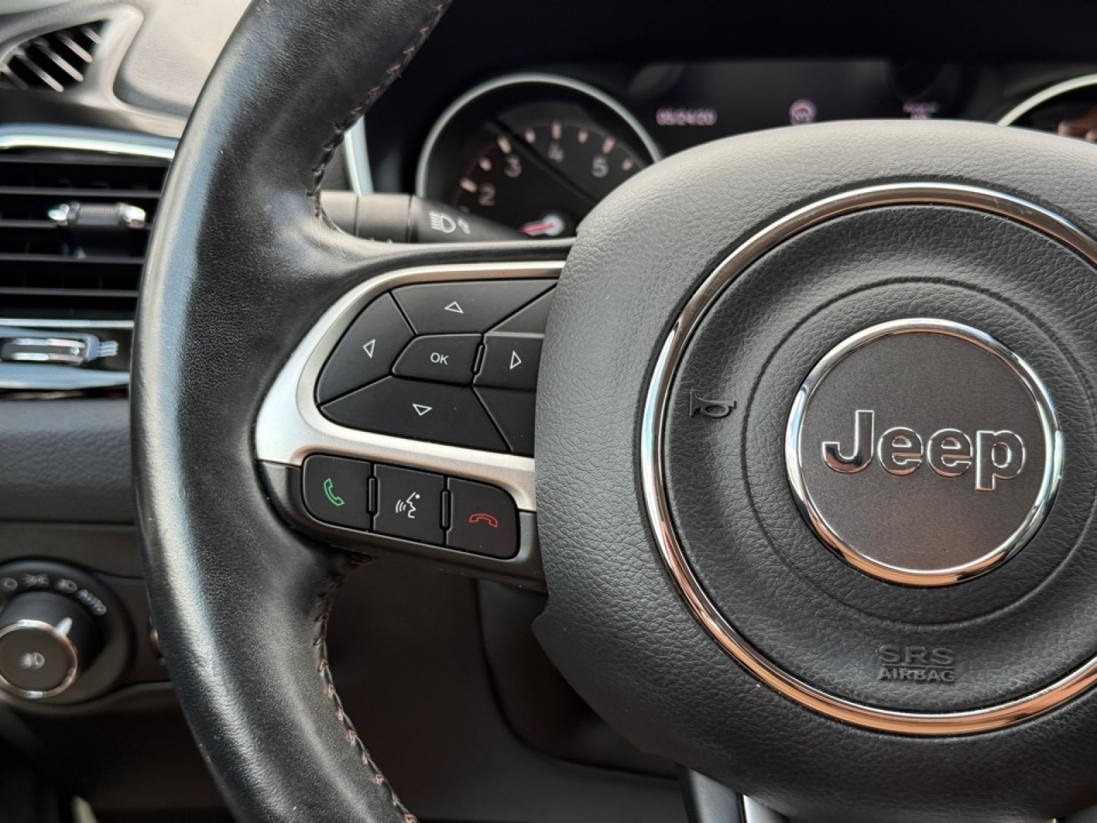 2018 Jeep Compass Limited 4x4, 38840, Photo