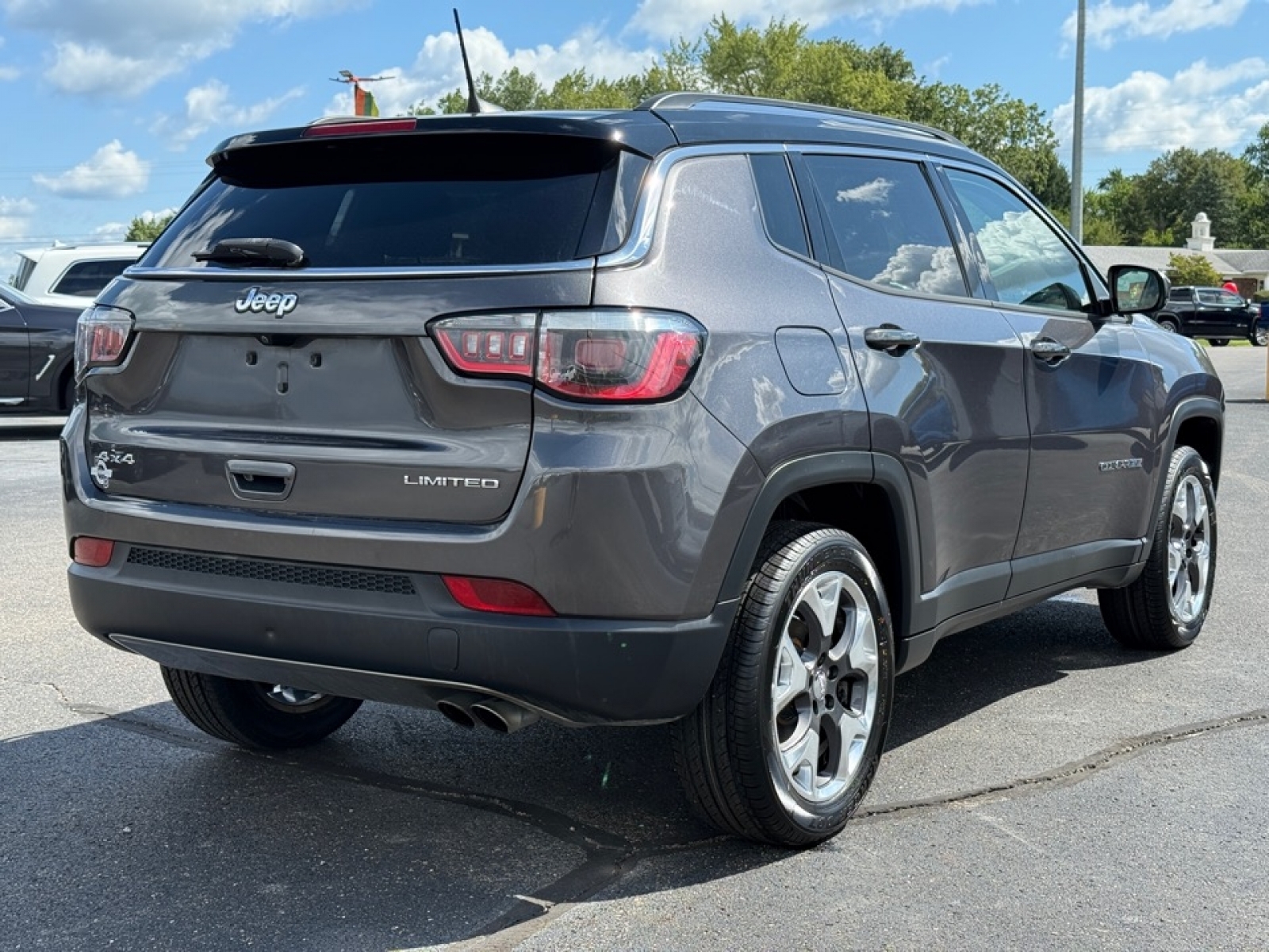 2018 Jeep Compass Limited 4x4, 38840, Photo