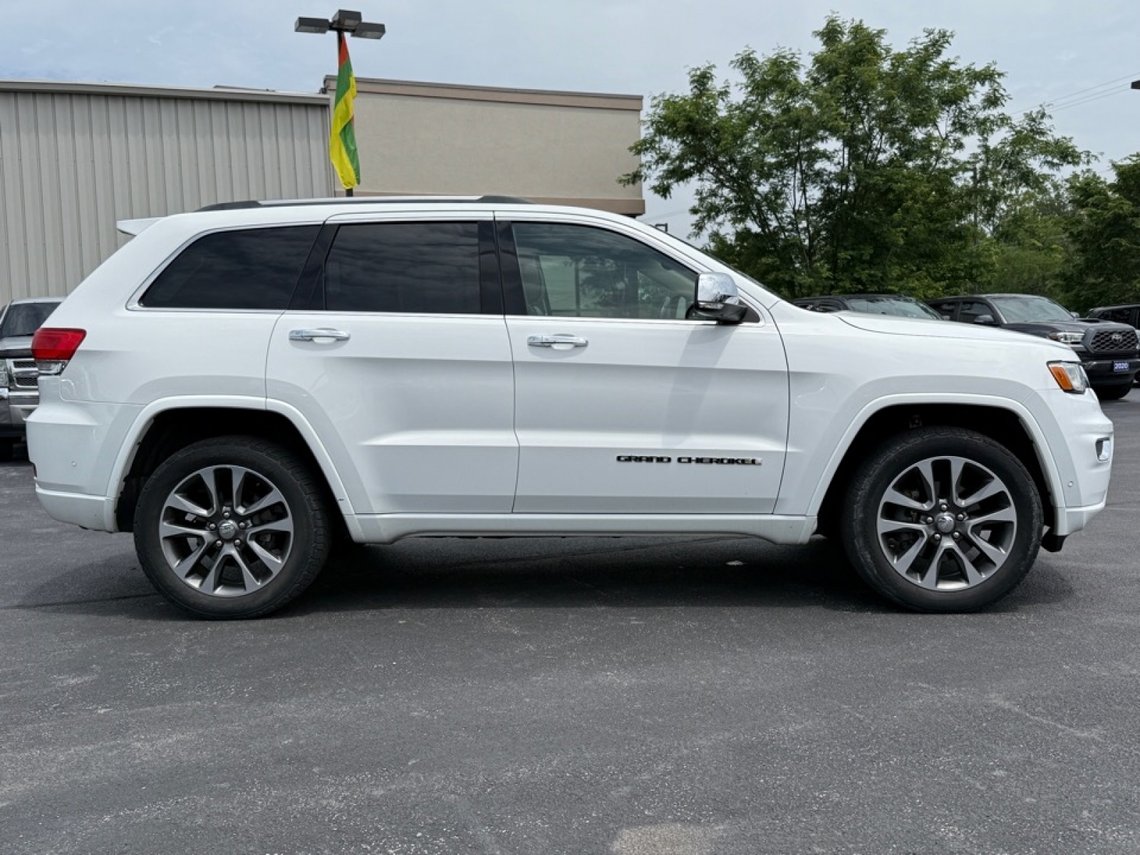 2018 Jeep Grand Cherokee Overland 4x4, 38530, Photo