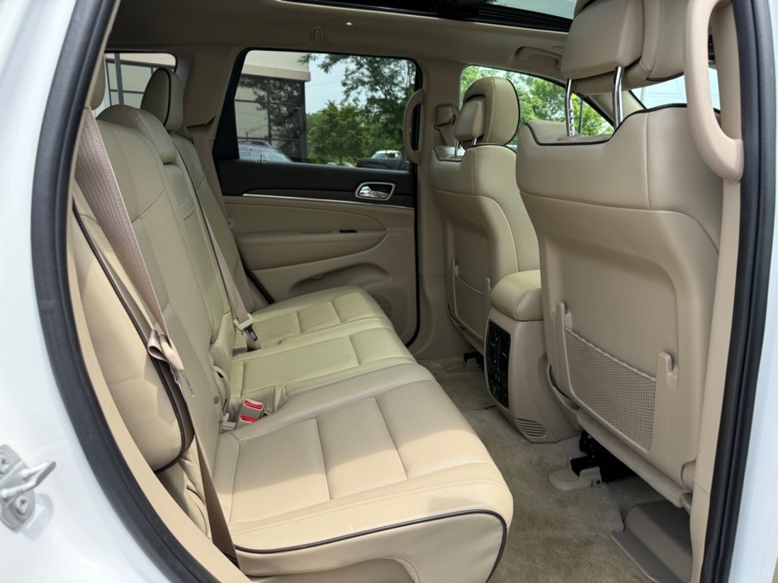 2018 Jeep Grand Cherokee Overland 4x4, 38530, Photo