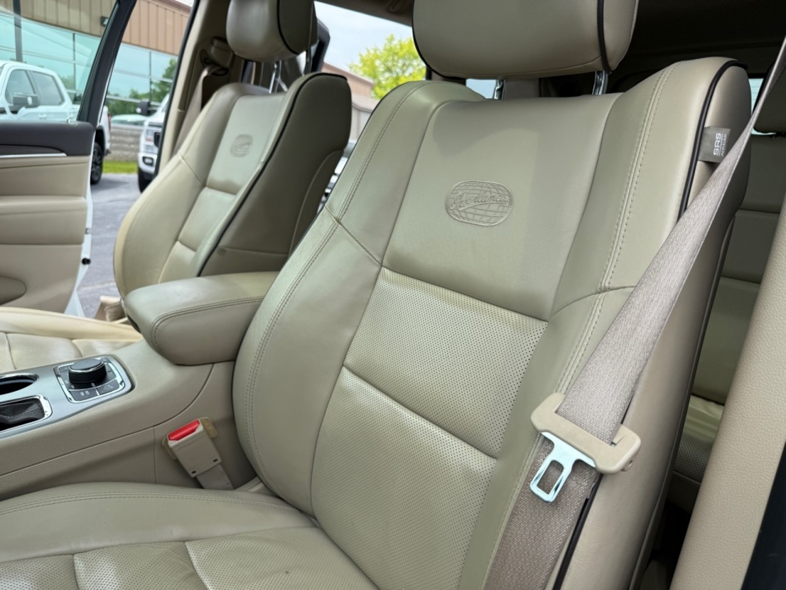 2018 Jeep Grand Cherokee Overland 4x4, 38530, Photo