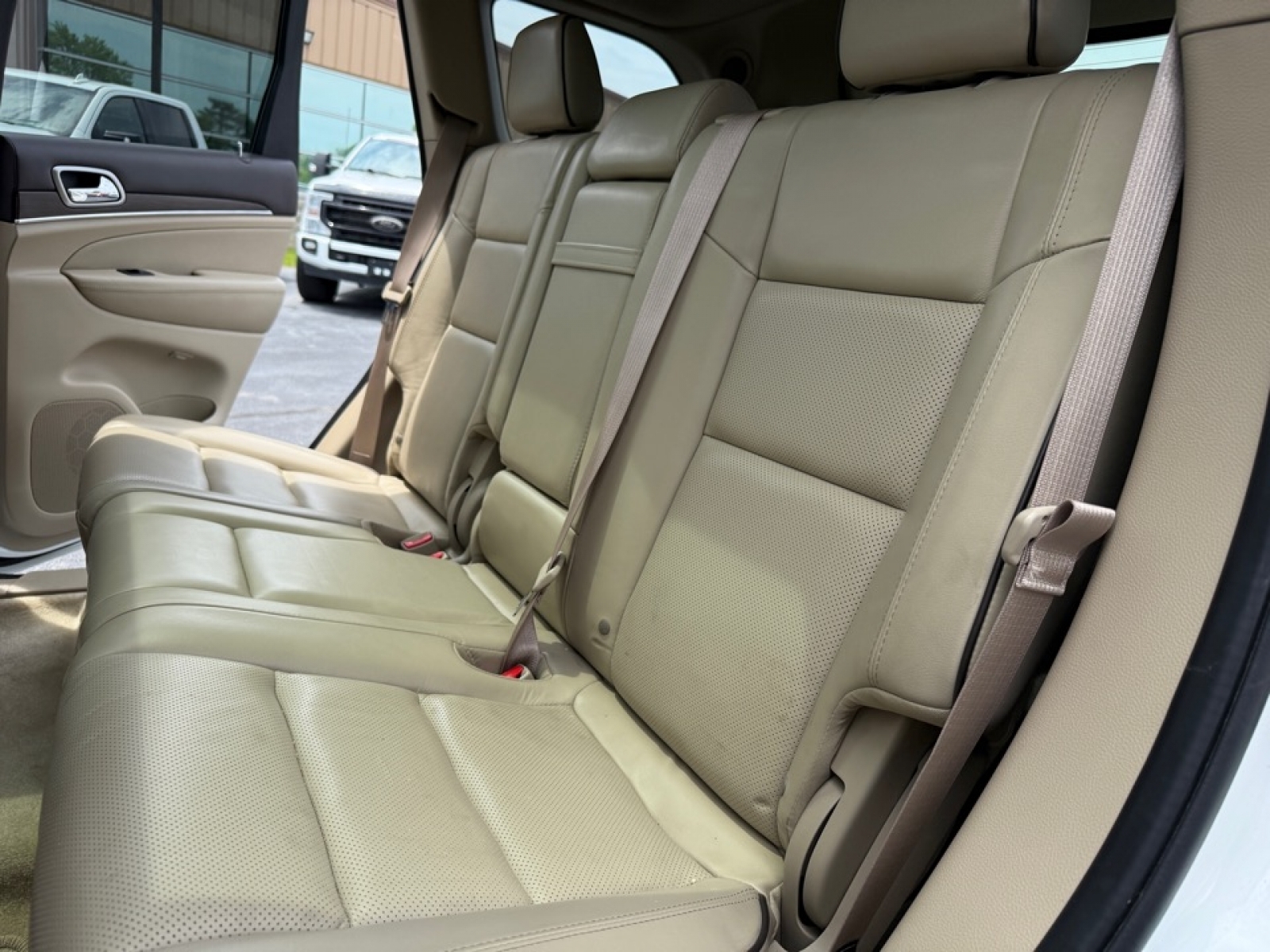 2018 Jeep Grand Cherokee Overland 4x4, 38530, Photo