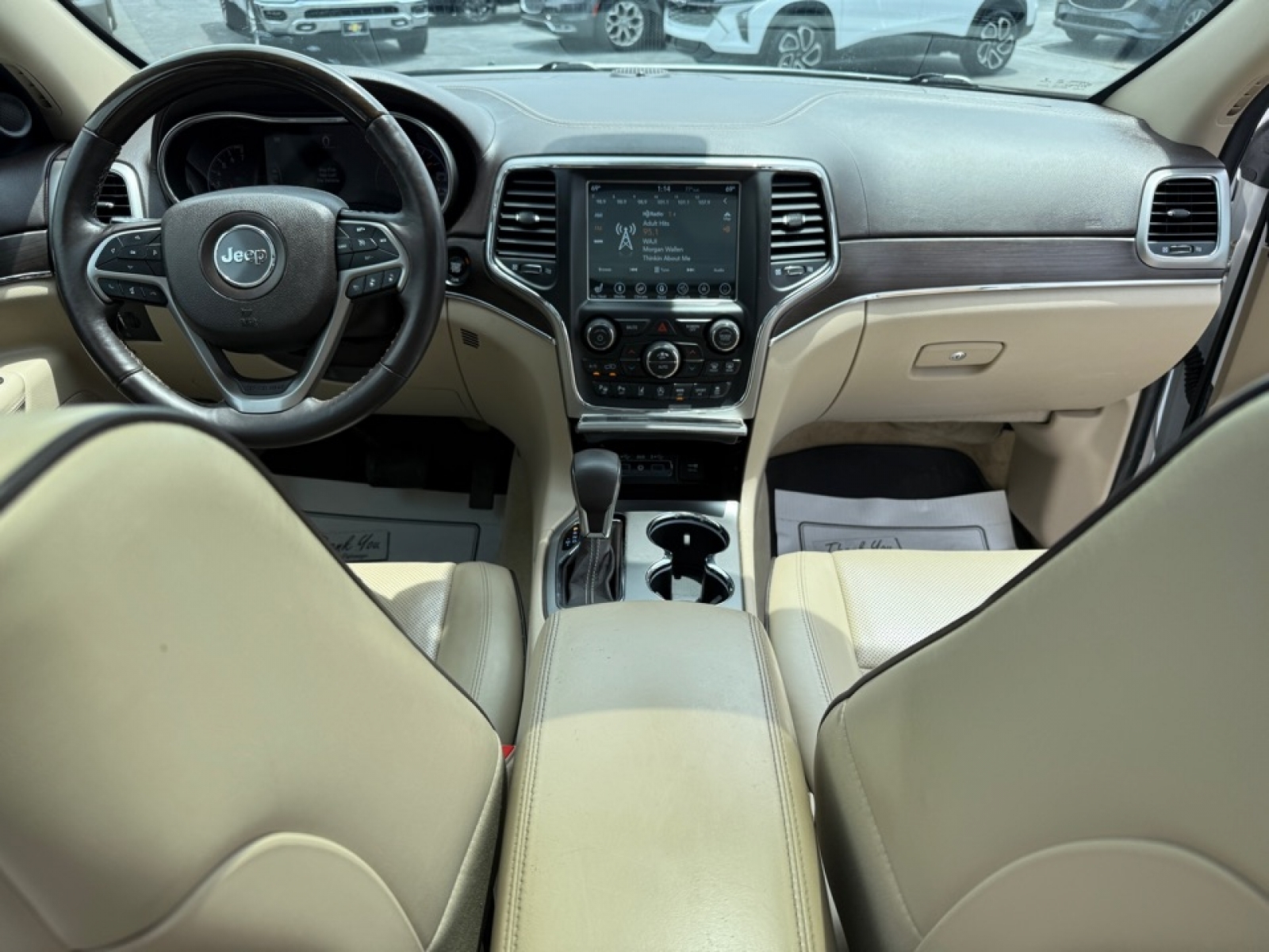 2018 Jeep Grand Cherokee Overland 4x4, 38530, Photo