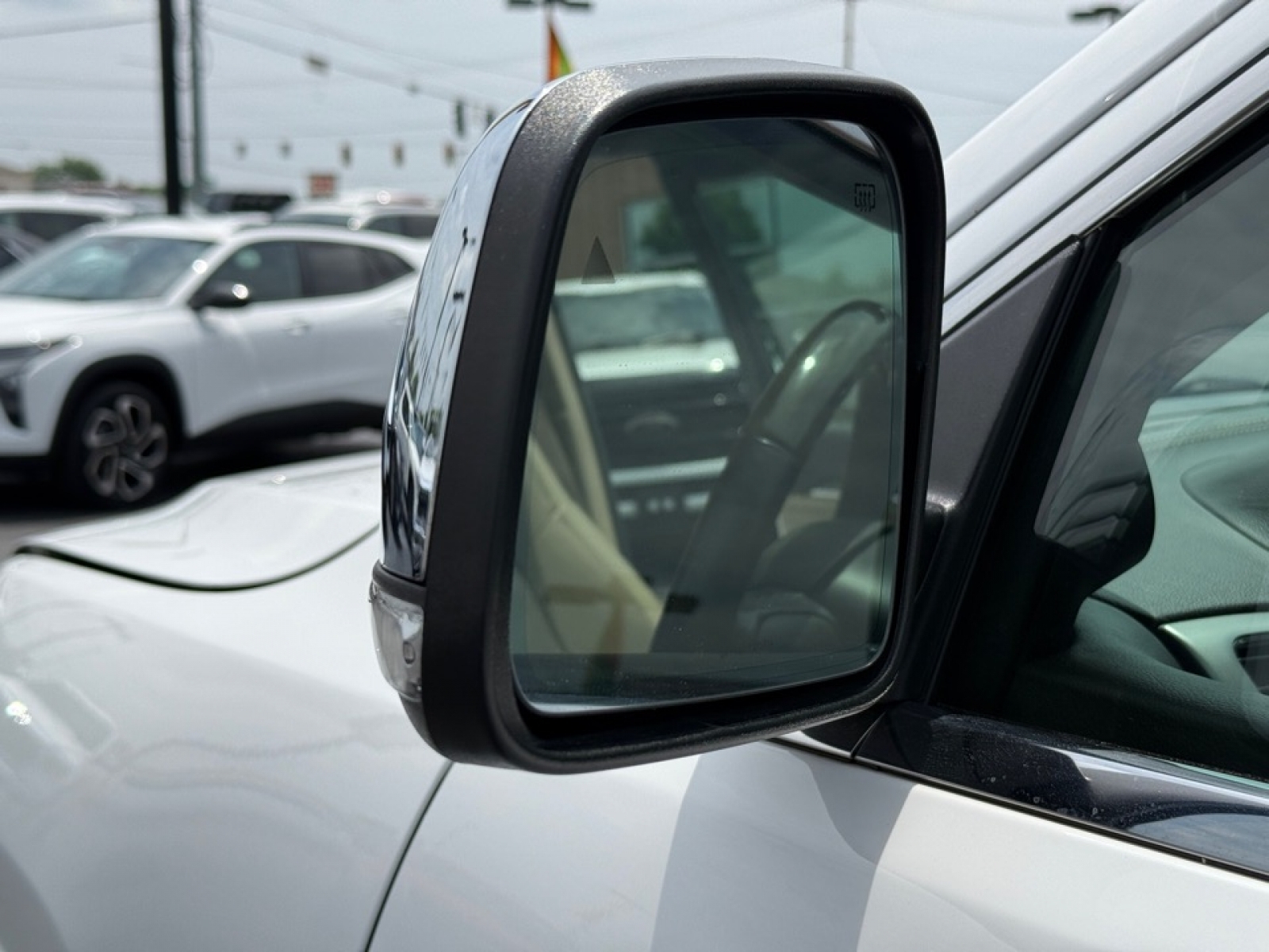 2018 Jeep Grand Cherokee Overland 4x4, 38530, Photo