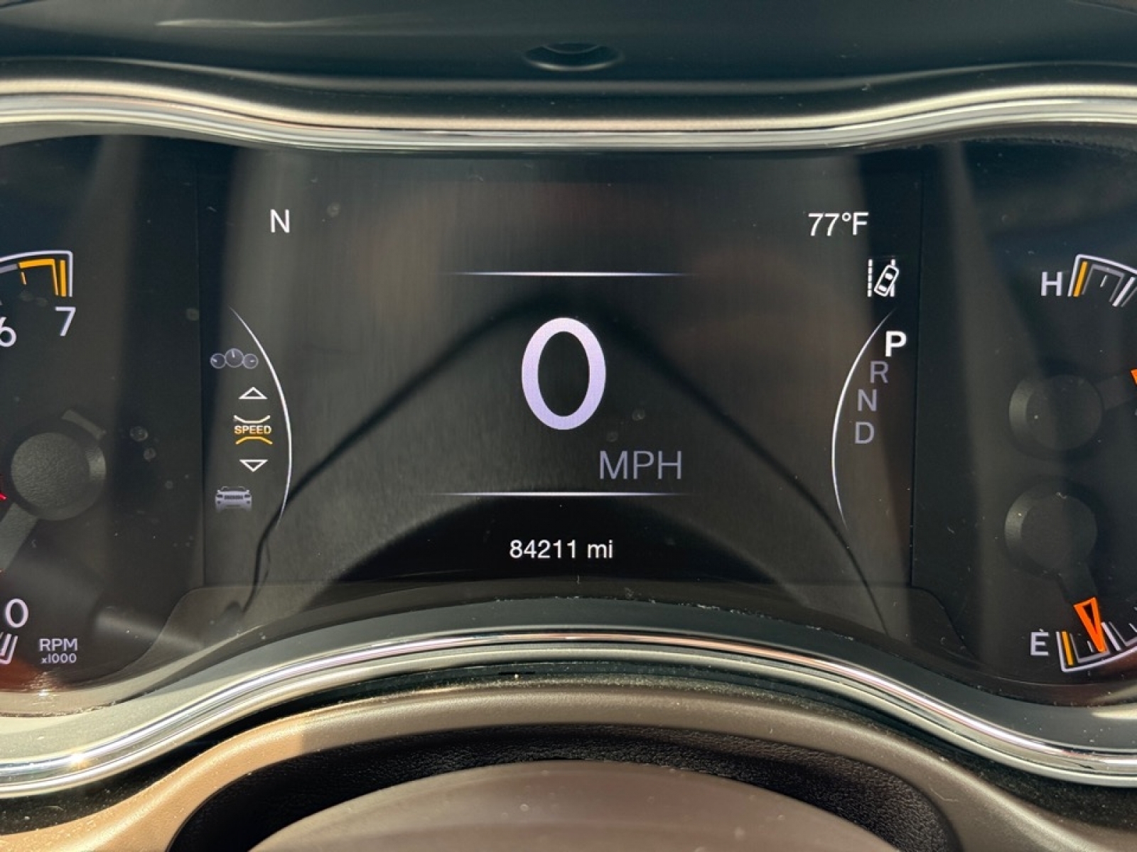 2018 Jeep Grand Cherokee Overland 4x4, 38530, Photo