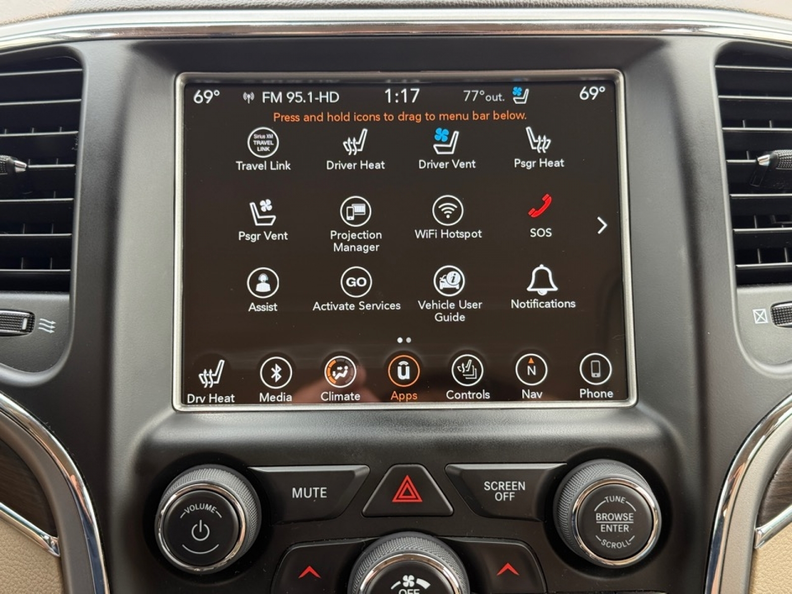 2018 Jeep Grand Cherokee Overland 4x4, 38530, Photo