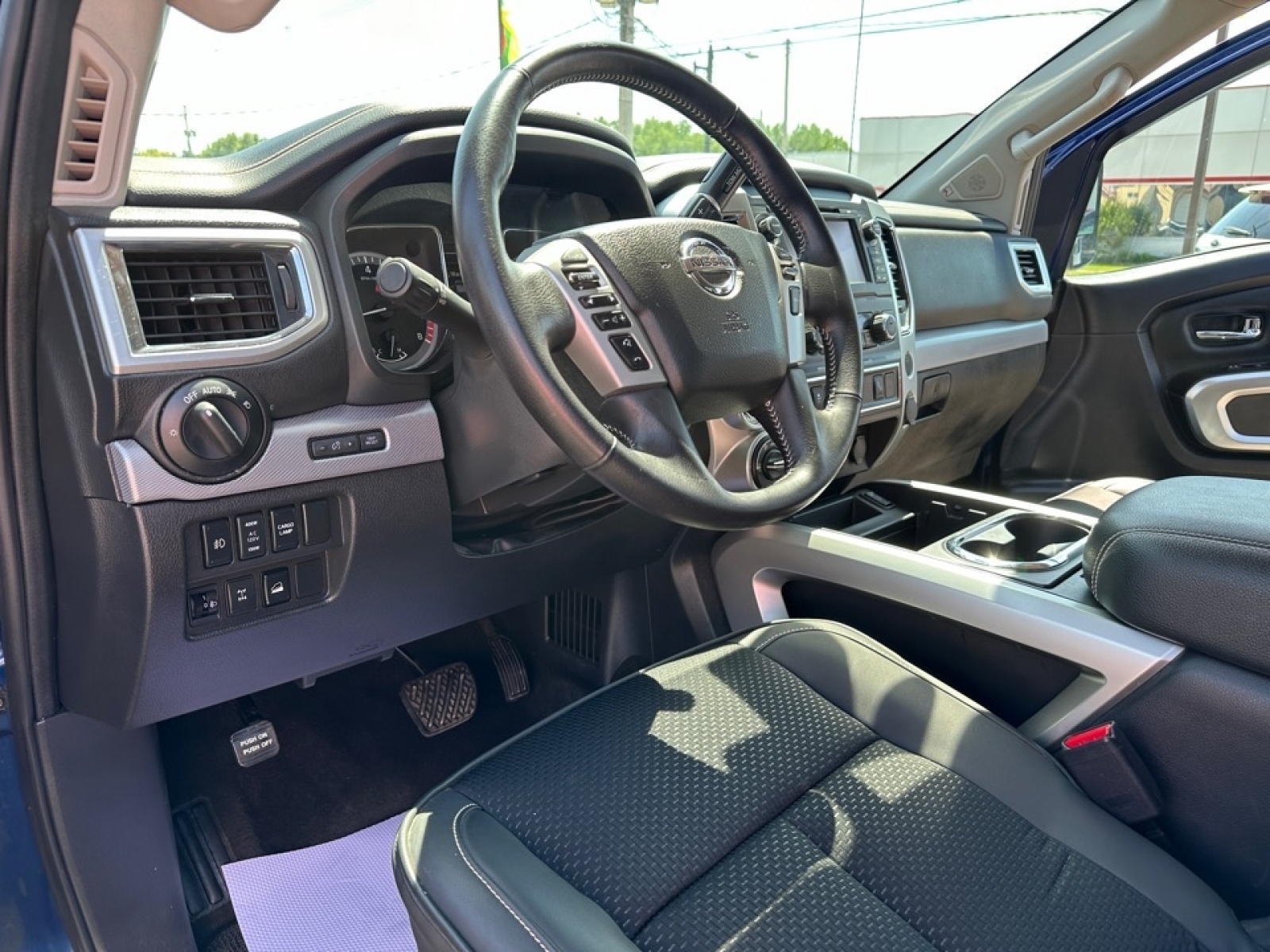 2018 Nissan Titan