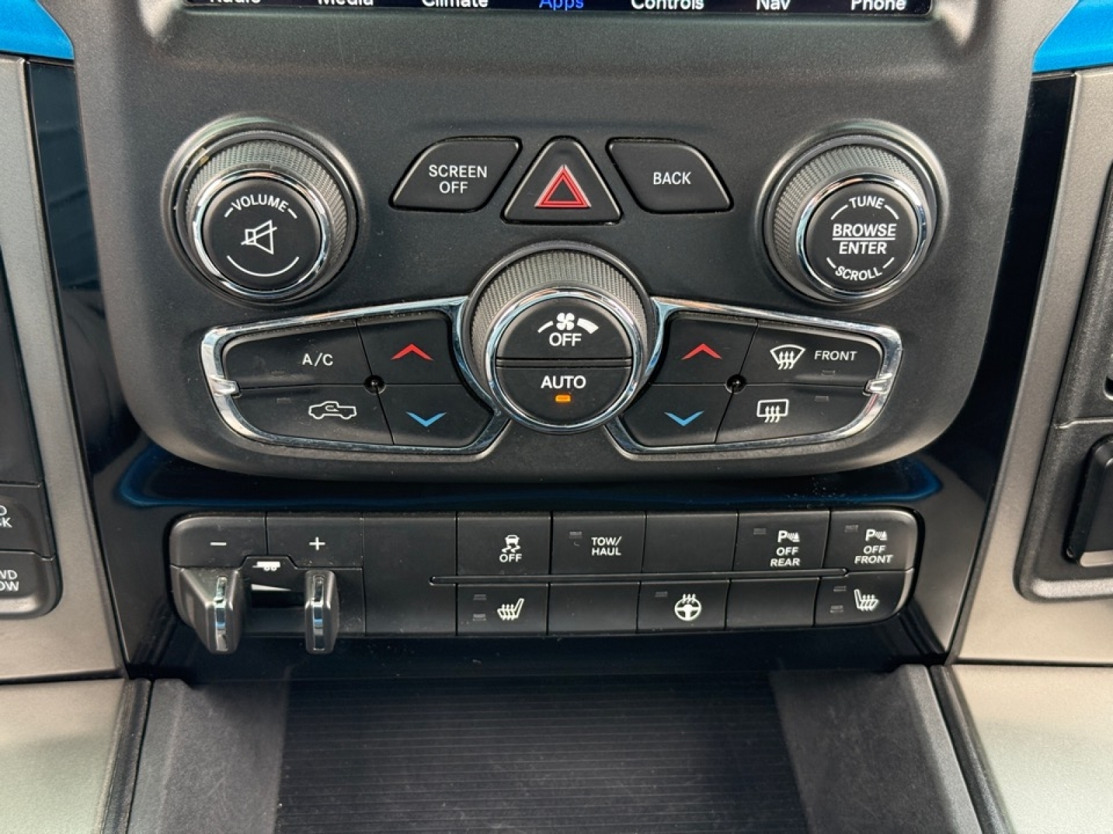 2018 Ram 1500 Sport photo 29