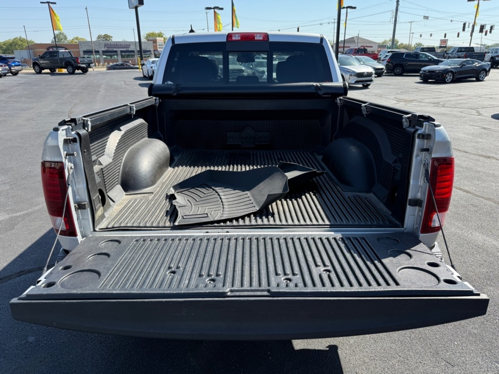 2018 Ram 1500 Sport, 38865A, Photo