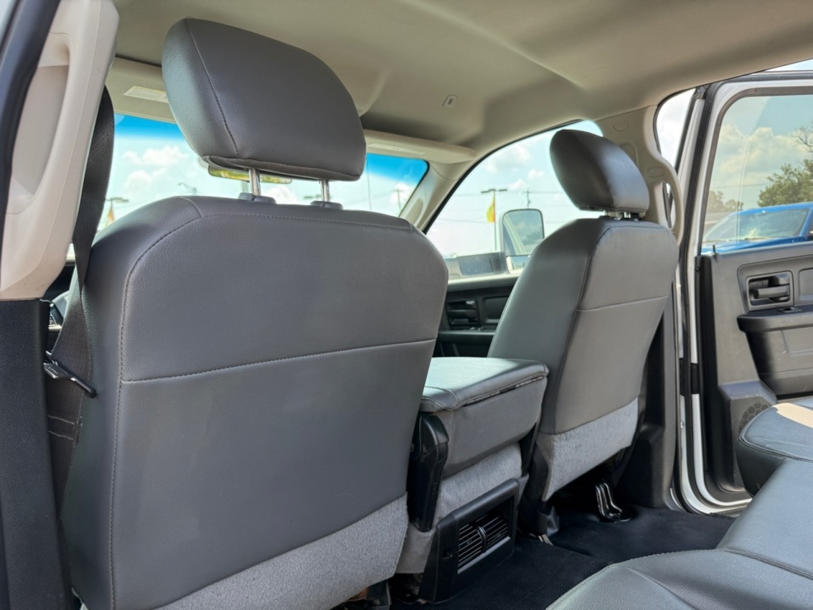 2018 Ram 5500 Chassis Tradesman, 38510, Photo