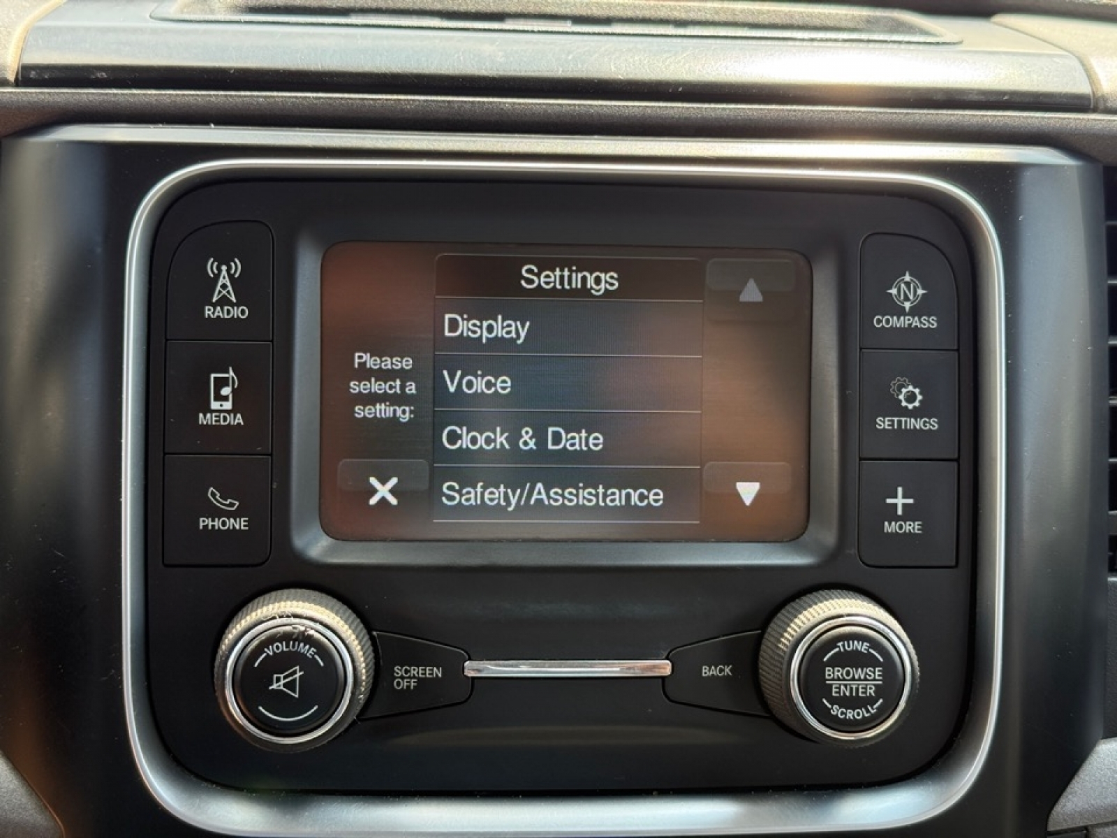 2018 Ram 5500 Chassis Tradesman, 38510, Photo