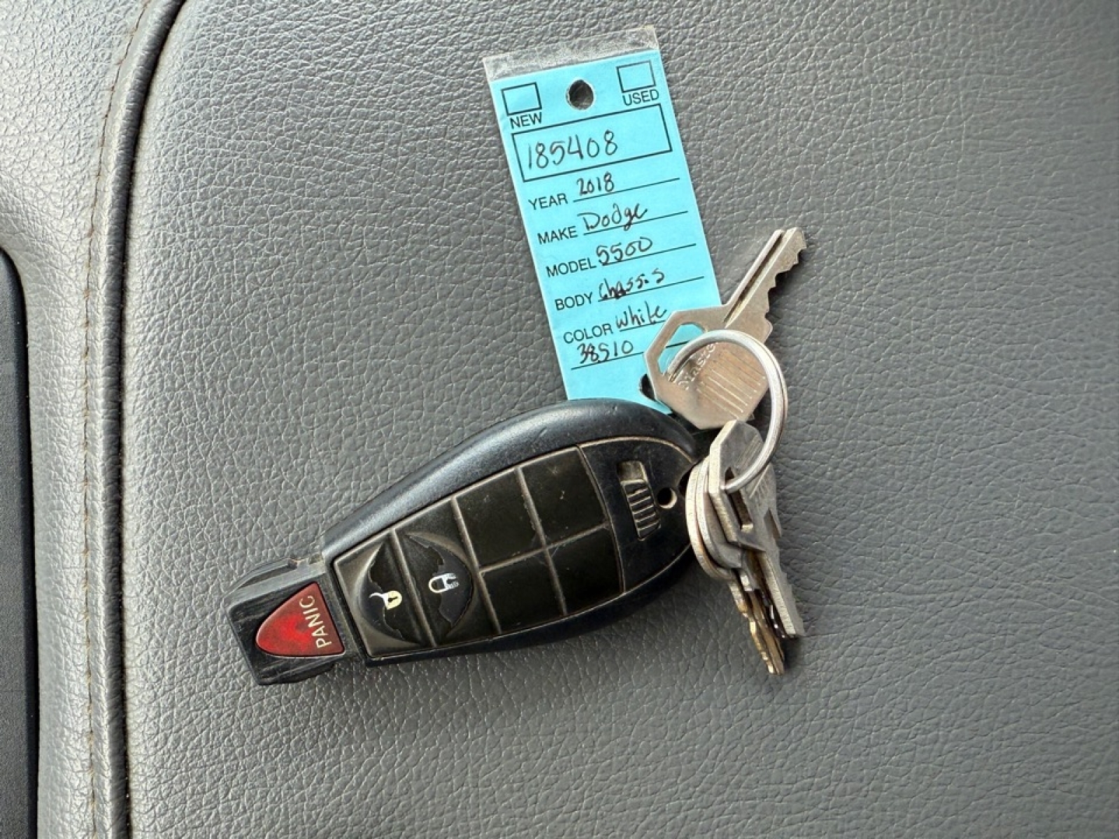 2018 Ram 5500 Chassis Tradesman, 38510, Photo