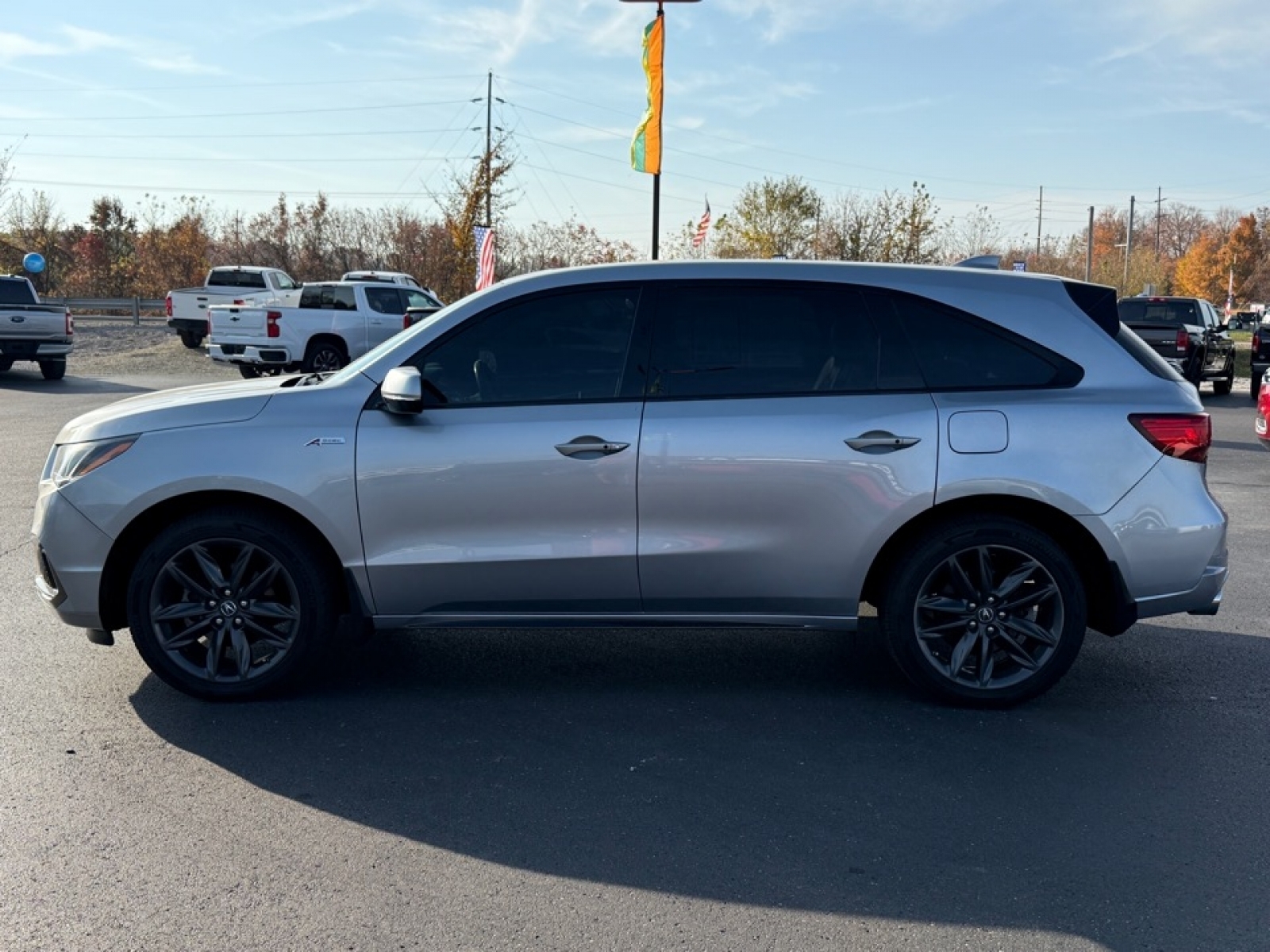 2019 Acura MDX image