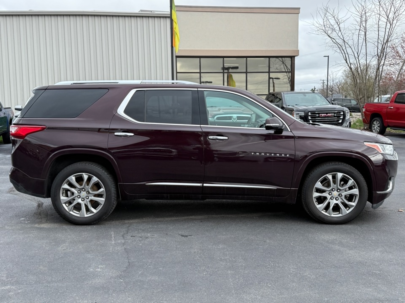 2019 Chevrolet Traverse Premier, 38211, Photo