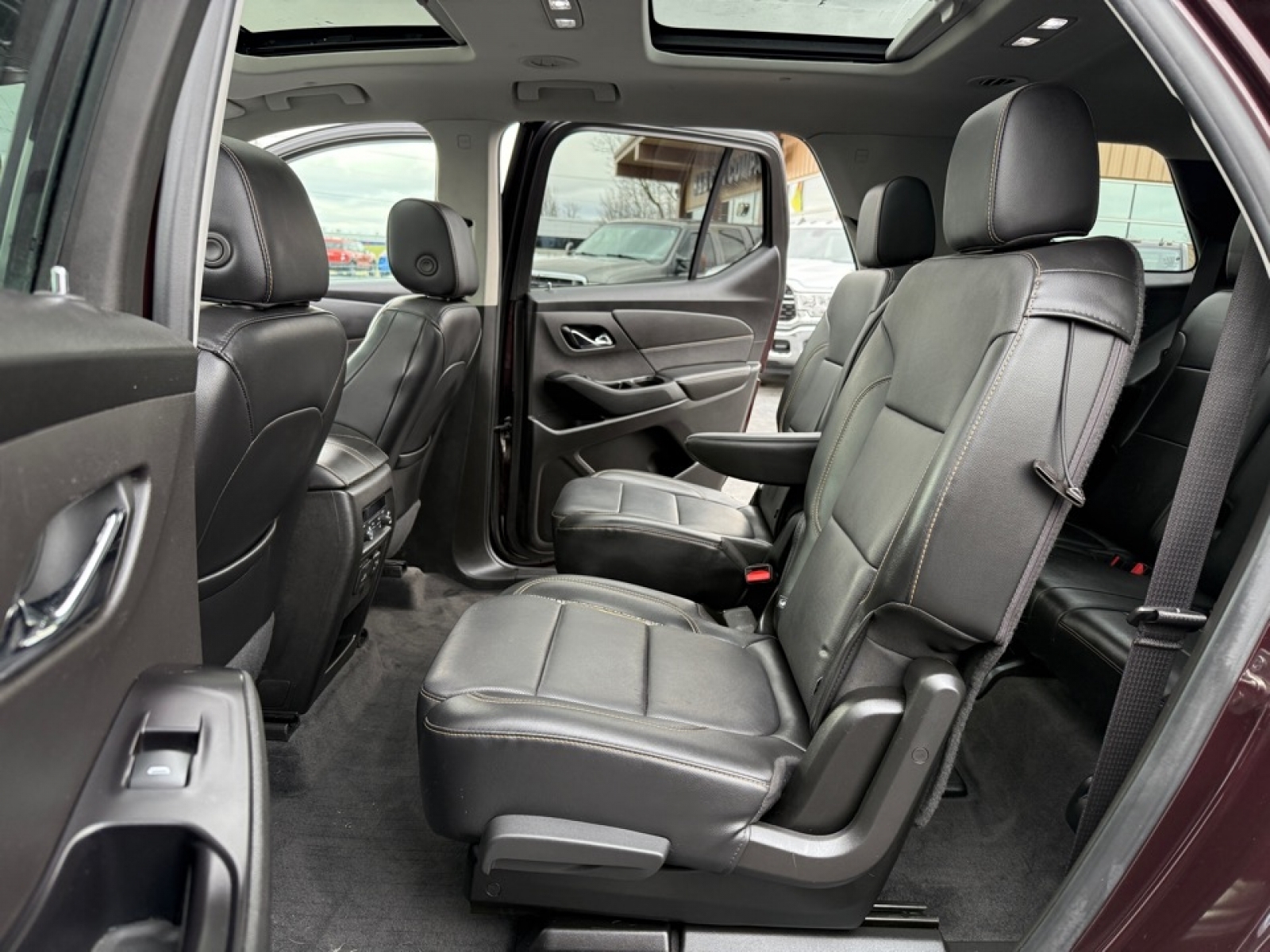 2019 Chevrolet Traverse Premier, 38211, Photo