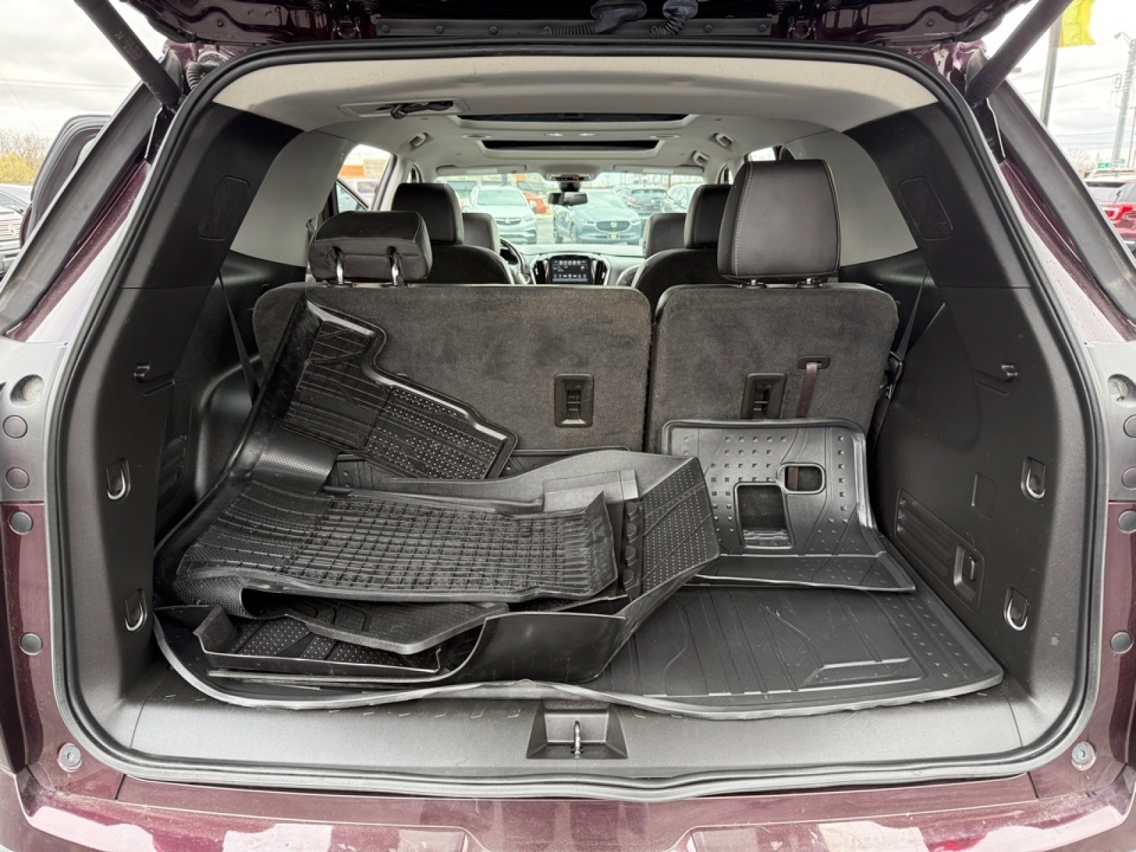 2019 Chevrolet Traverse Premier, 38211, Photo