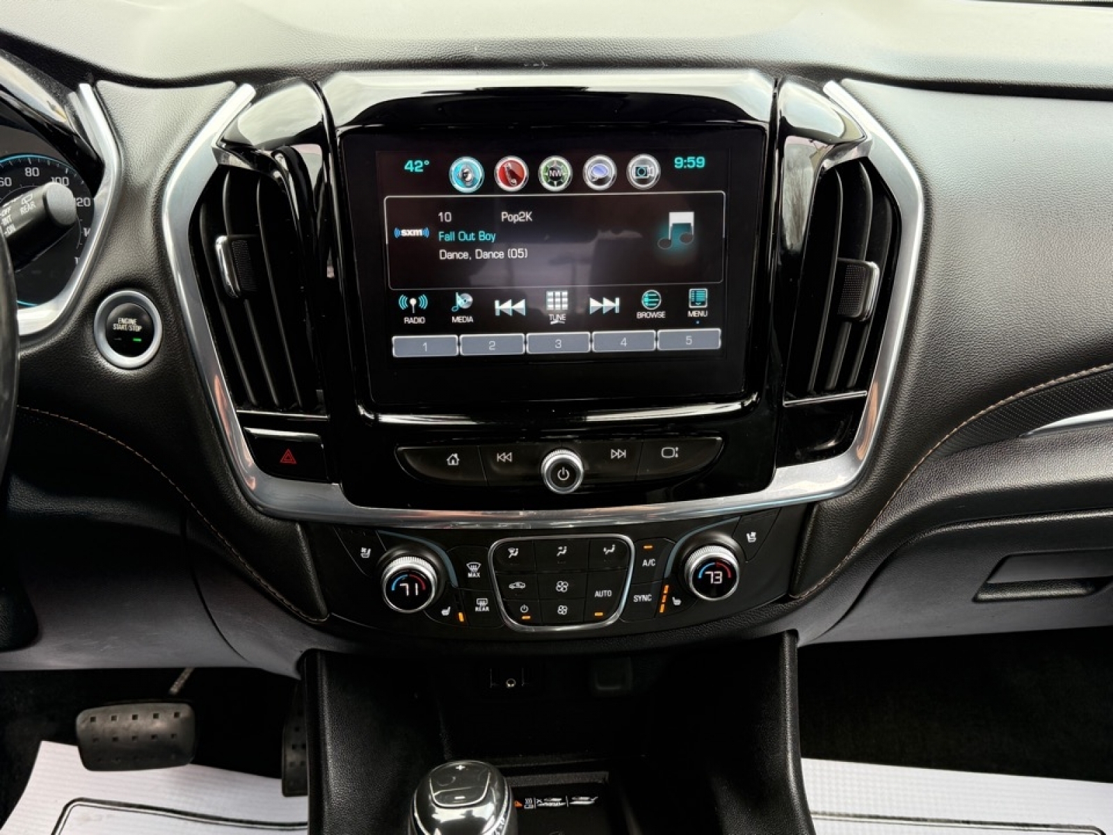 2019 Chevrolet Traverse Premier, 38211, Photo