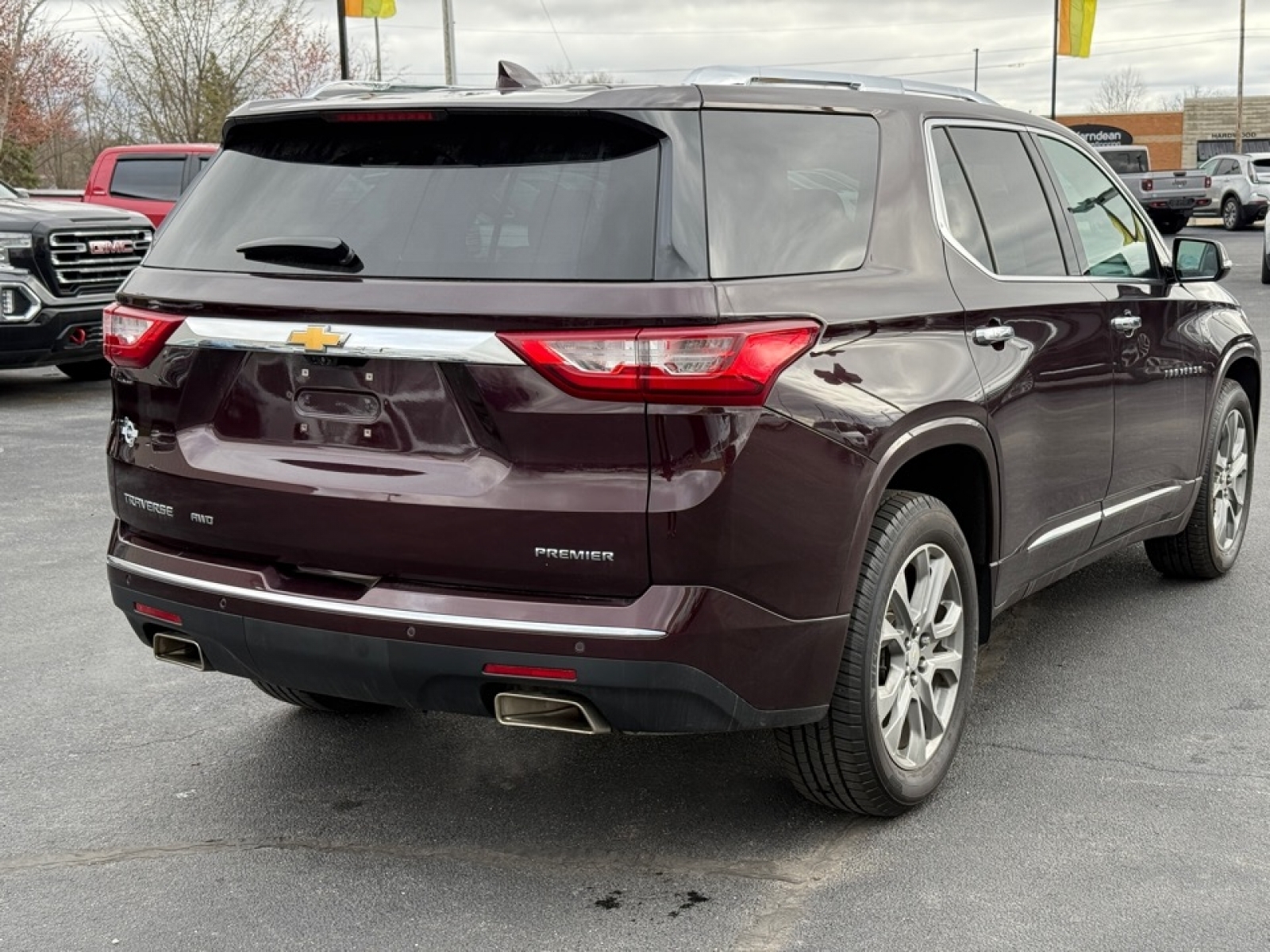 2019 Chevrolet Traverse Premier, 38211, Photo