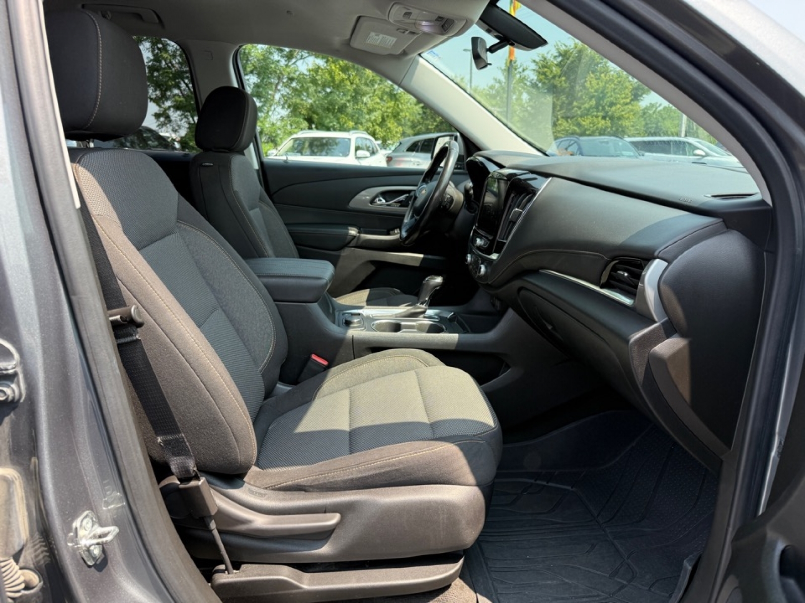2019 Chevrolet Traverse 1LT photo 11