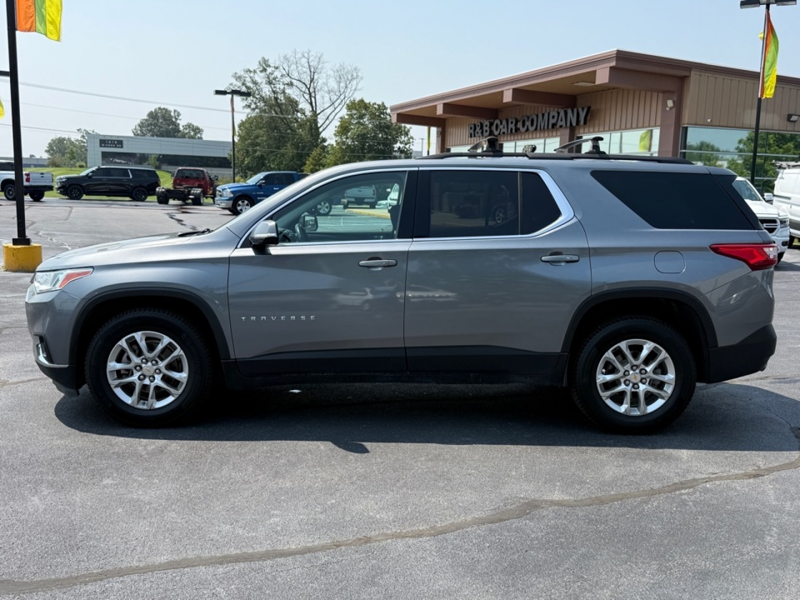 2019 Chevrolet Traverse 1LT photo 5
