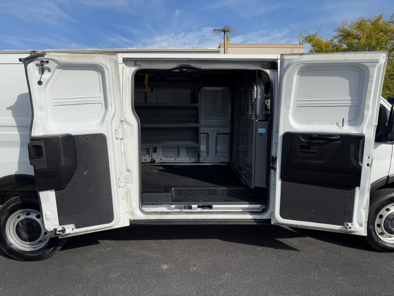 2019 Ford Transit-250 T-250 148