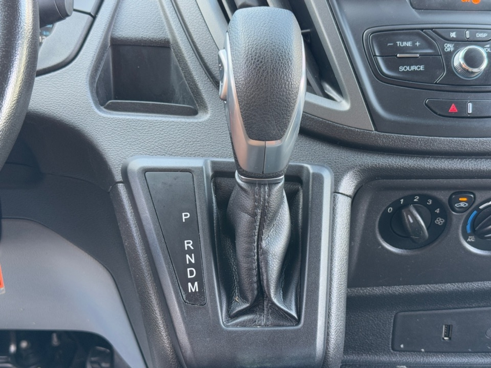 2019 Ford Transit-250 T-250 148