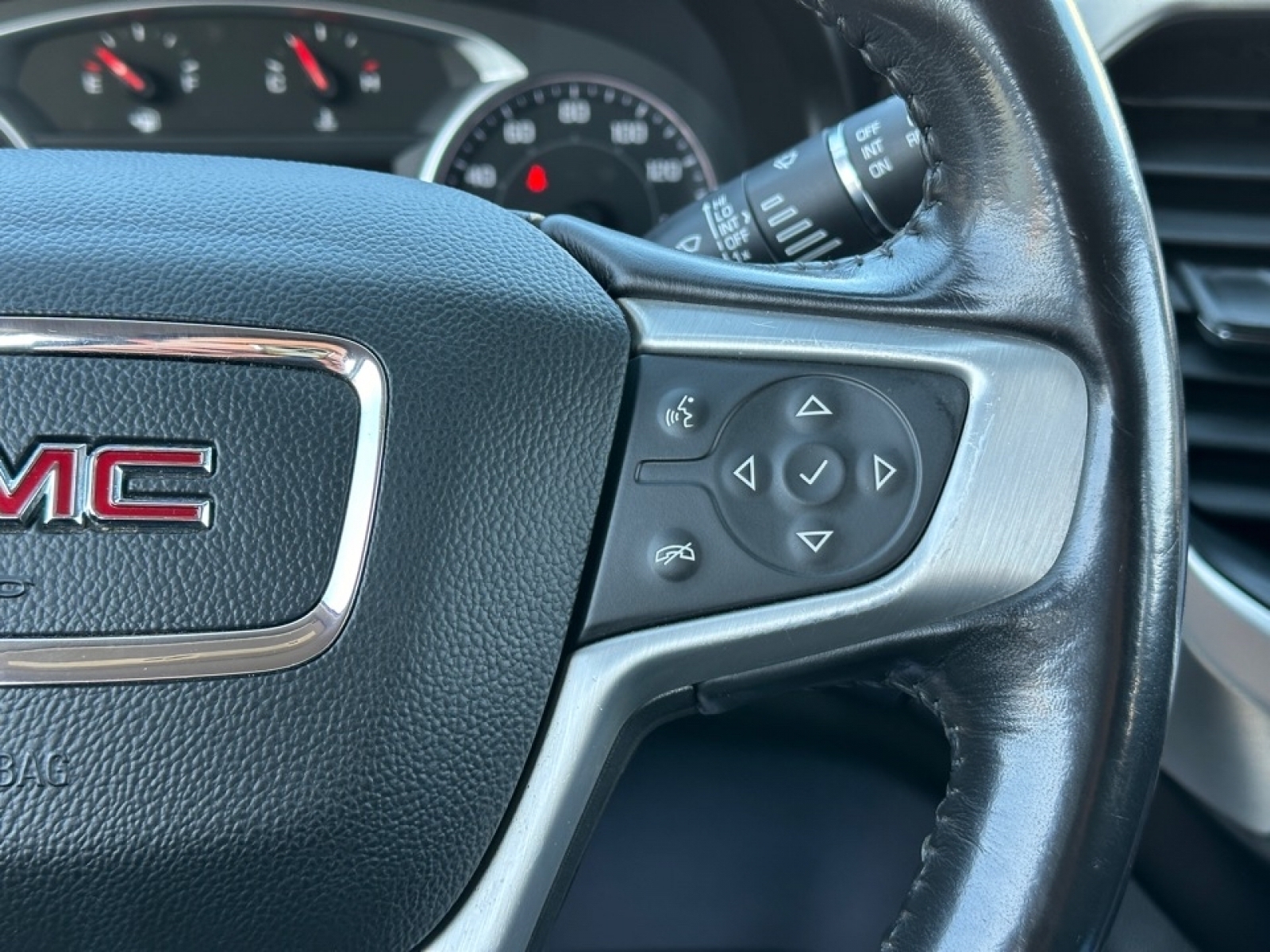 2019 GMC Acadia